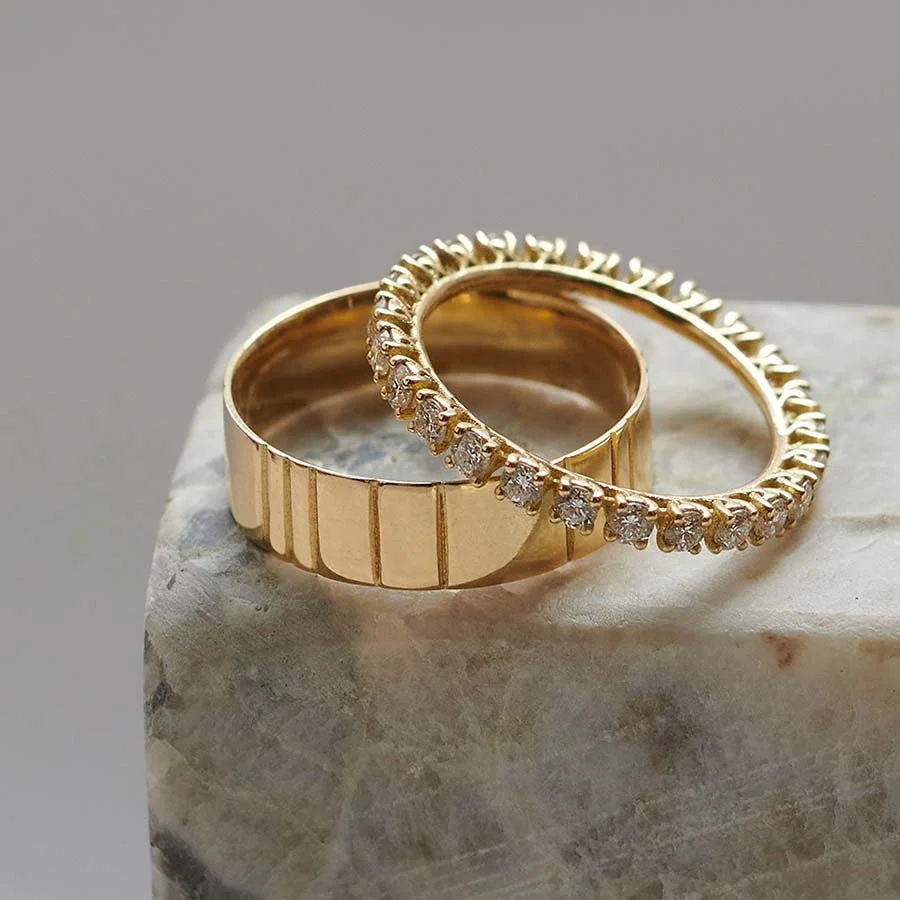 EHERINGE AUS RECYCELTEM GOLD: Maren Jewellery