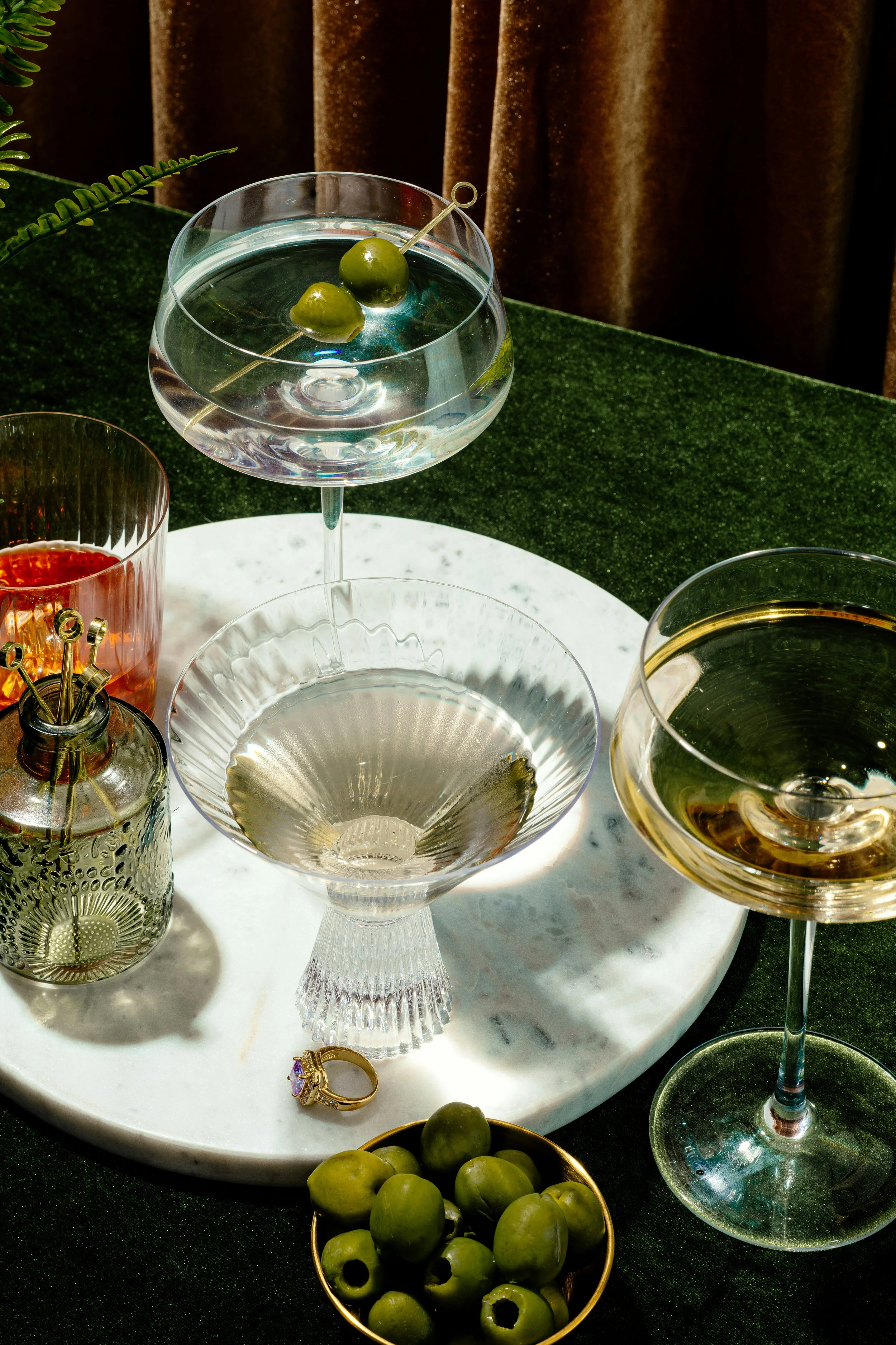 COCKTAILS FÜR HOCHZEIT: Die besten Drinks, Top 10 &amp; Ideen für eure Getränkekarte