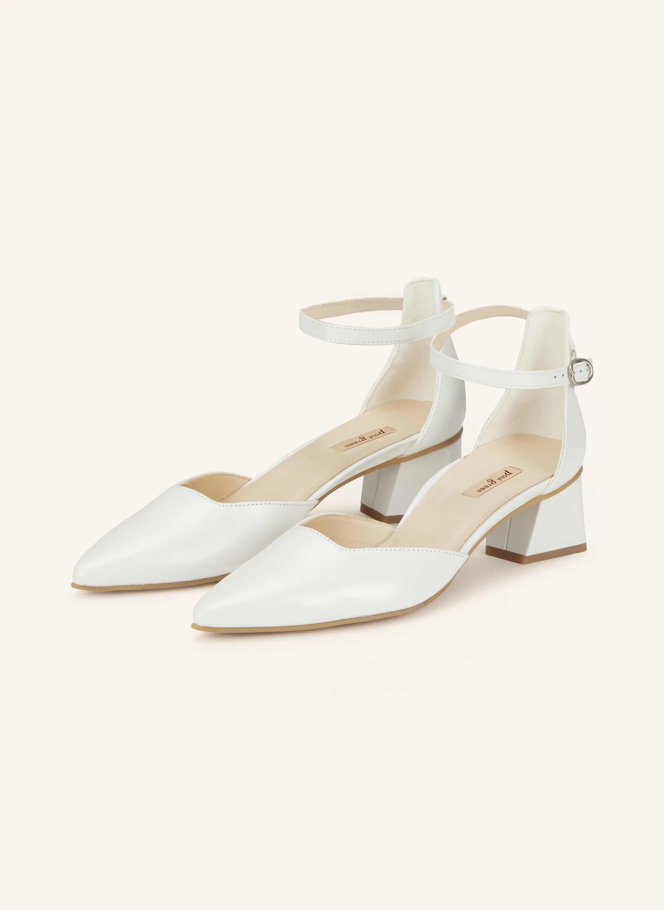 Klassische weiße Brautschuhe von Paul Green in brautschuhe-6.webp, mit spitzer Kappe, moderatem Blockabsatz und filigranem Knöchelriemen, ideal für ein minimalistisches Brautstyling.
