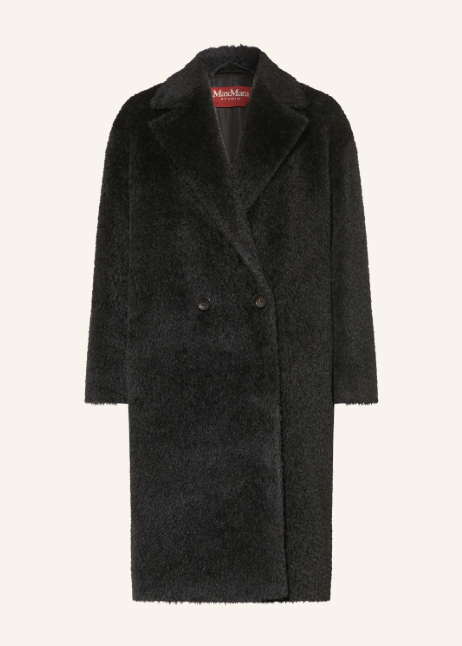 Ein dunkelgrauer, halblanger Kunstpelzmantel der Marke Max Mara Studio mit breitem Reverskragen und zweireihiger Knopfleiste.
