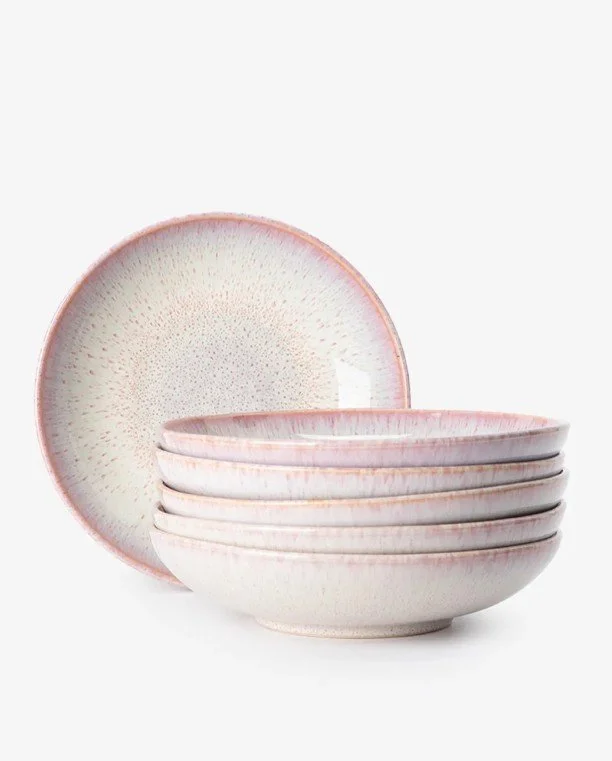 Set aus 6 rosafarbenen Pastatellern der Marke Sissy-Boy. Die Teller sind mit einer reaktiven Glasur versehen, sodass jedes Stück ein Unikat ist. Das Geschirr hat einen Durchmesser von 22 cm und macht jedes Pastagericht zum echten Hingucker! Die Telle