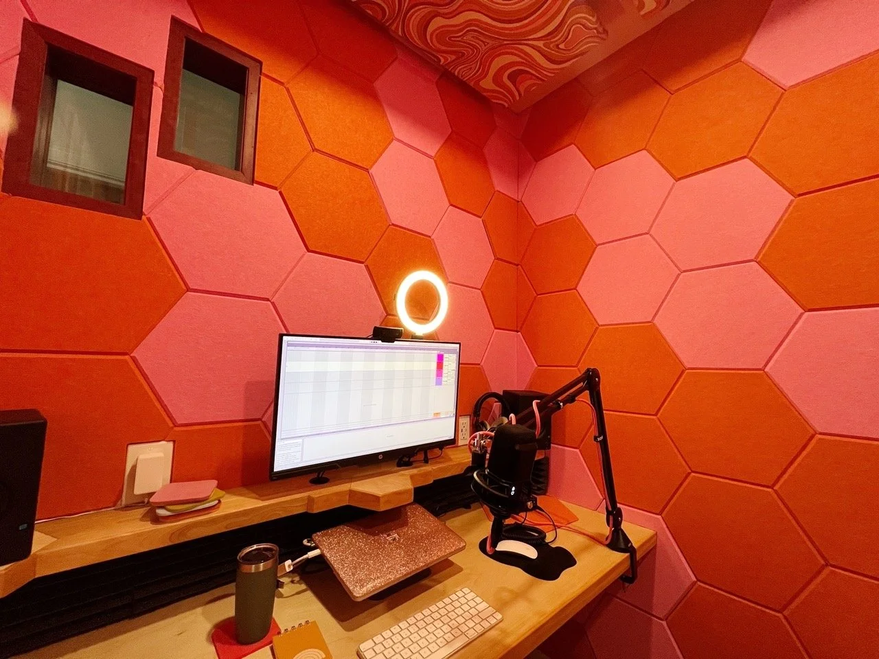 3AF1E19E-0410-4E05-99A1-BED64CFE3058 Large.jpeg