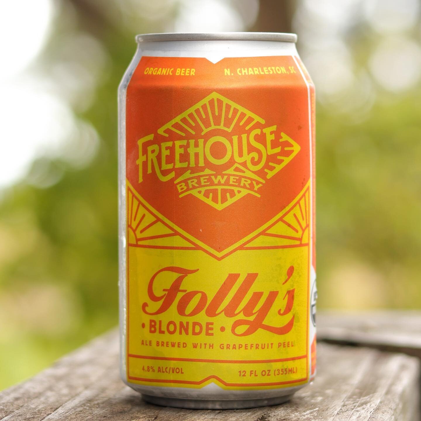 The sun is out! What are you drinking today? ☀️ 
Folly&rsquo;s Pride is perfect for any occasion! This crisp, blonde ale is brewed with organic grapefruit zest to give it just the right amount of citrus flavor. 4.8% ABV and available on tap and in 6-