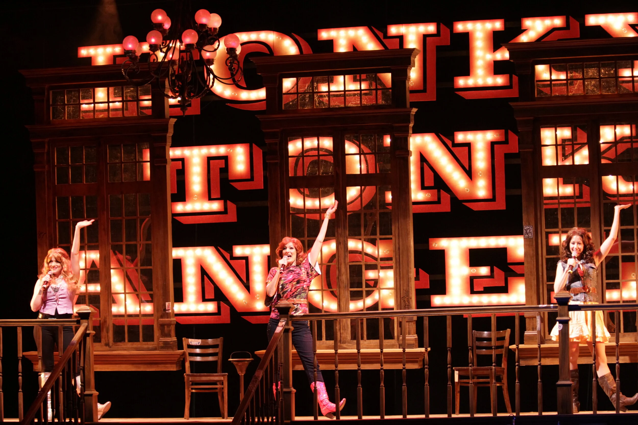 2014.01.19 Honky Tonk Angels Pre-Signs Photos (23).JPG