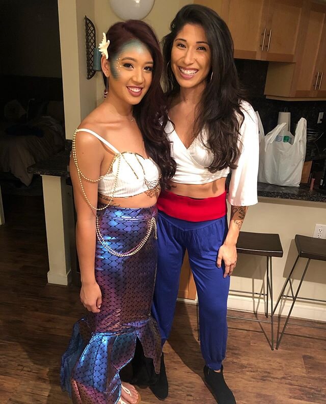 Because this HMU took me 3 hours 👩🏽&zwj;🎨Happy Halloween!!! 🧜🏽&zwj;♀️👸🏽