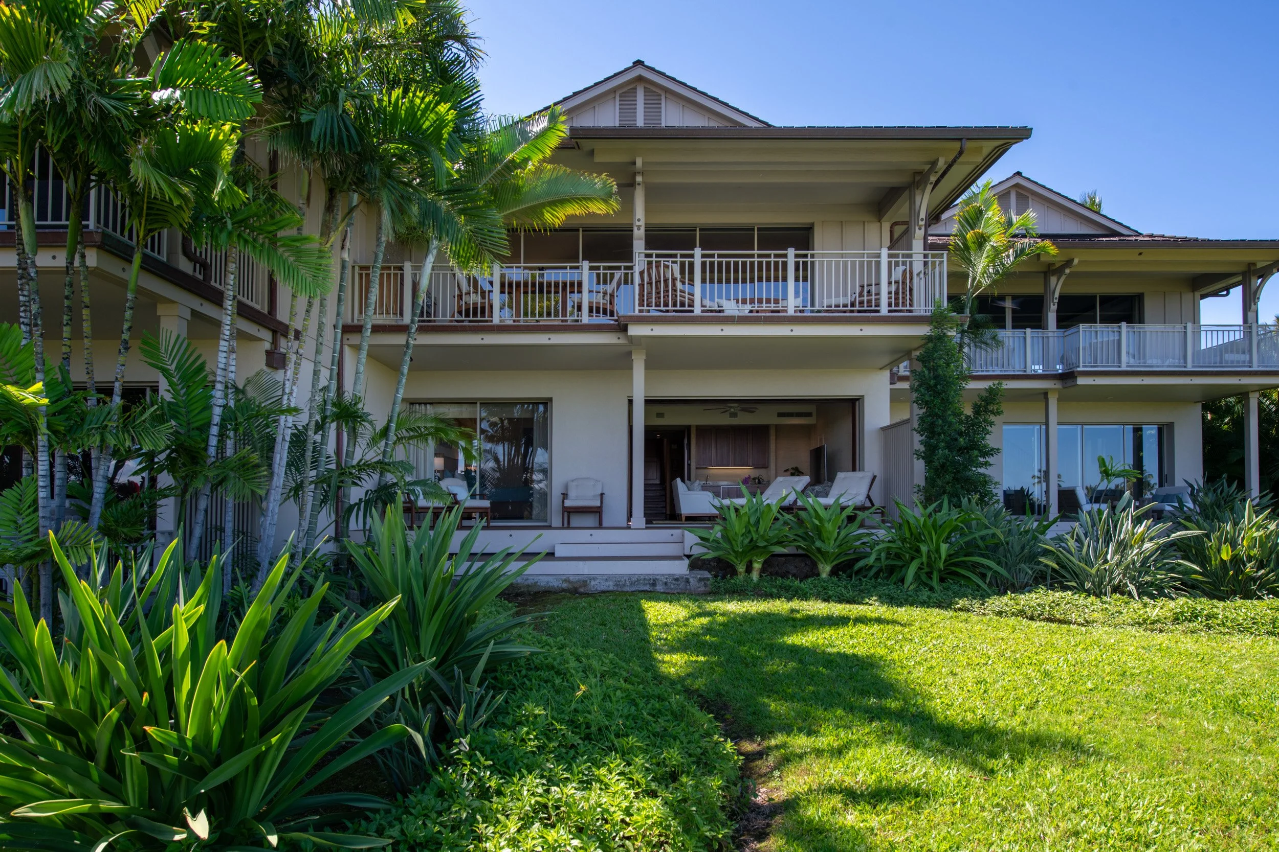 A townhome villa provides a comfortable residential living experience.