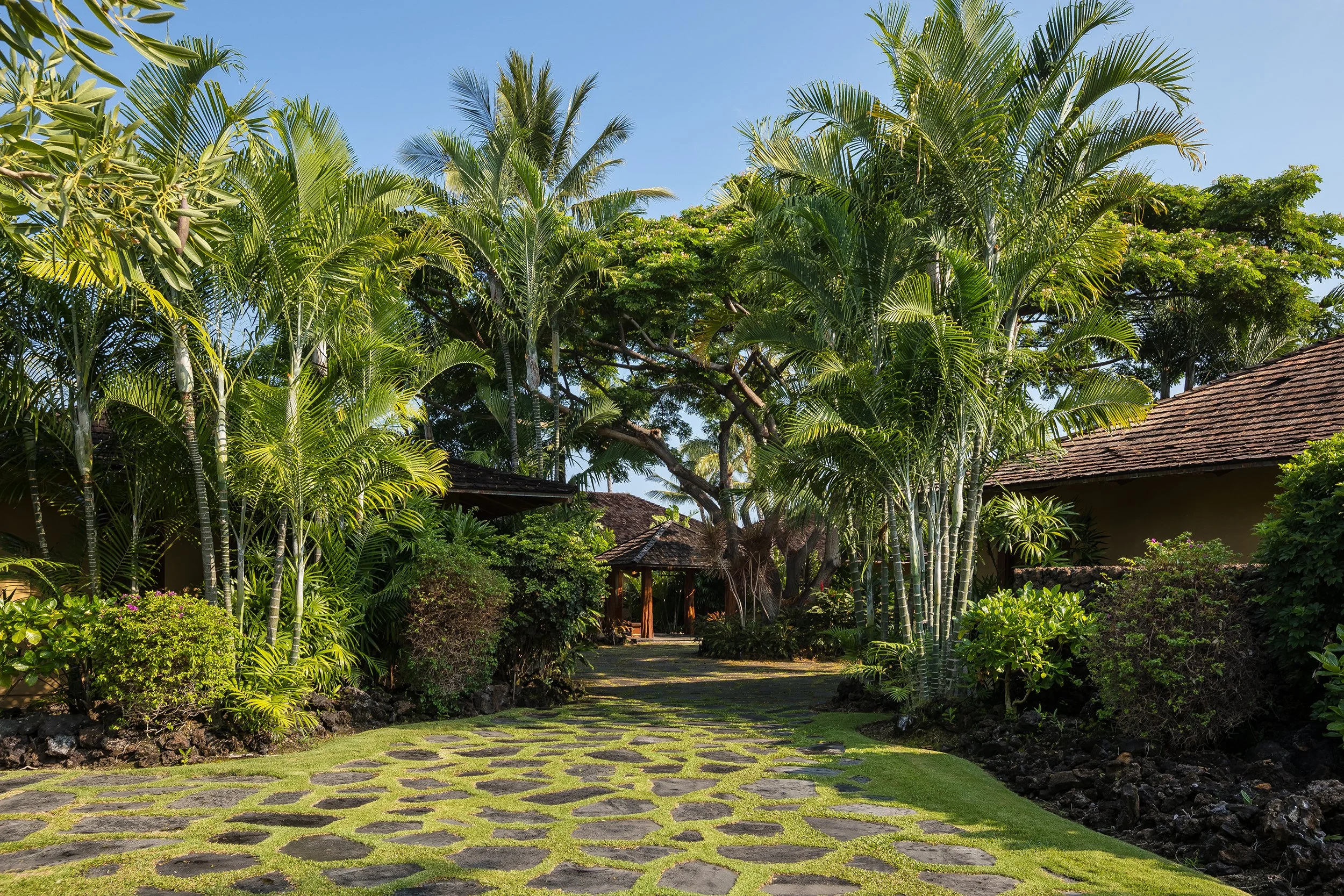 Luxury Homes for Sale at Hualālai Resort Hualalai Realty on the Kona