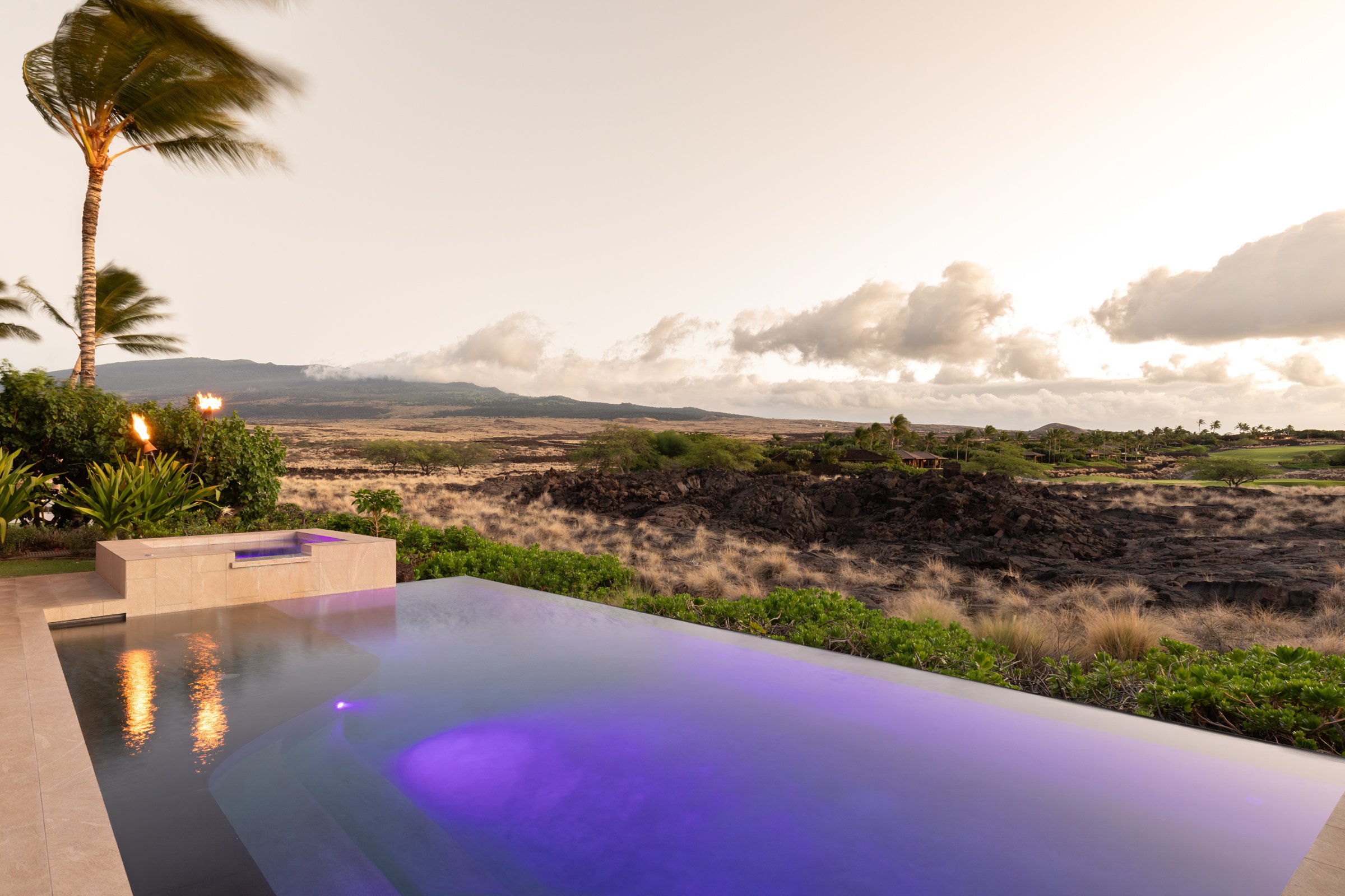 The location of this home provides extreme privacy as well as stunning evening views of Hualālai mountain and the serene natural landscape.