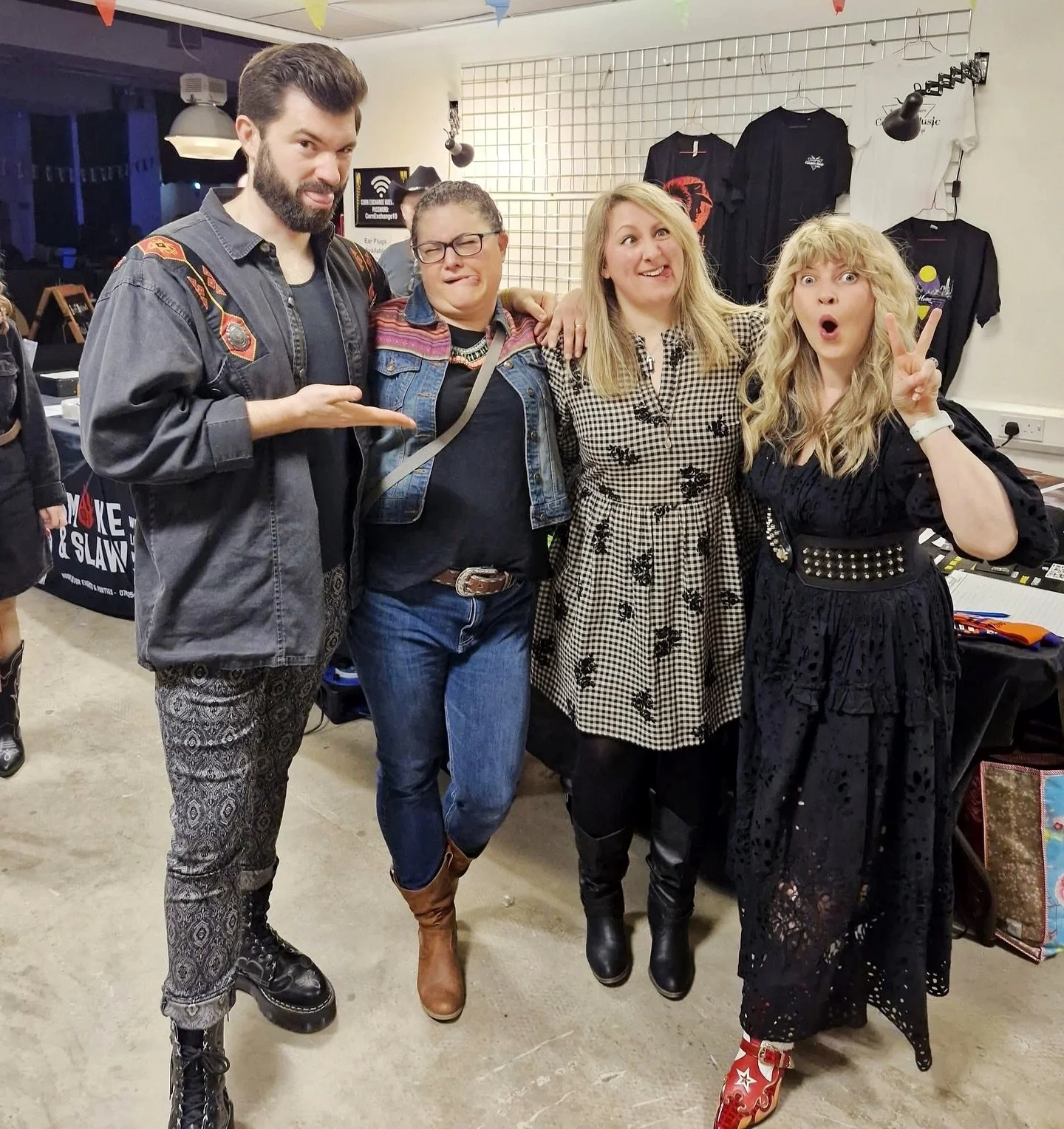 There&lsquo;s always time for a funny face&hellip;. On and off stage! 😛🤣 loved playing @southwalescountrymusicfestival !🎶