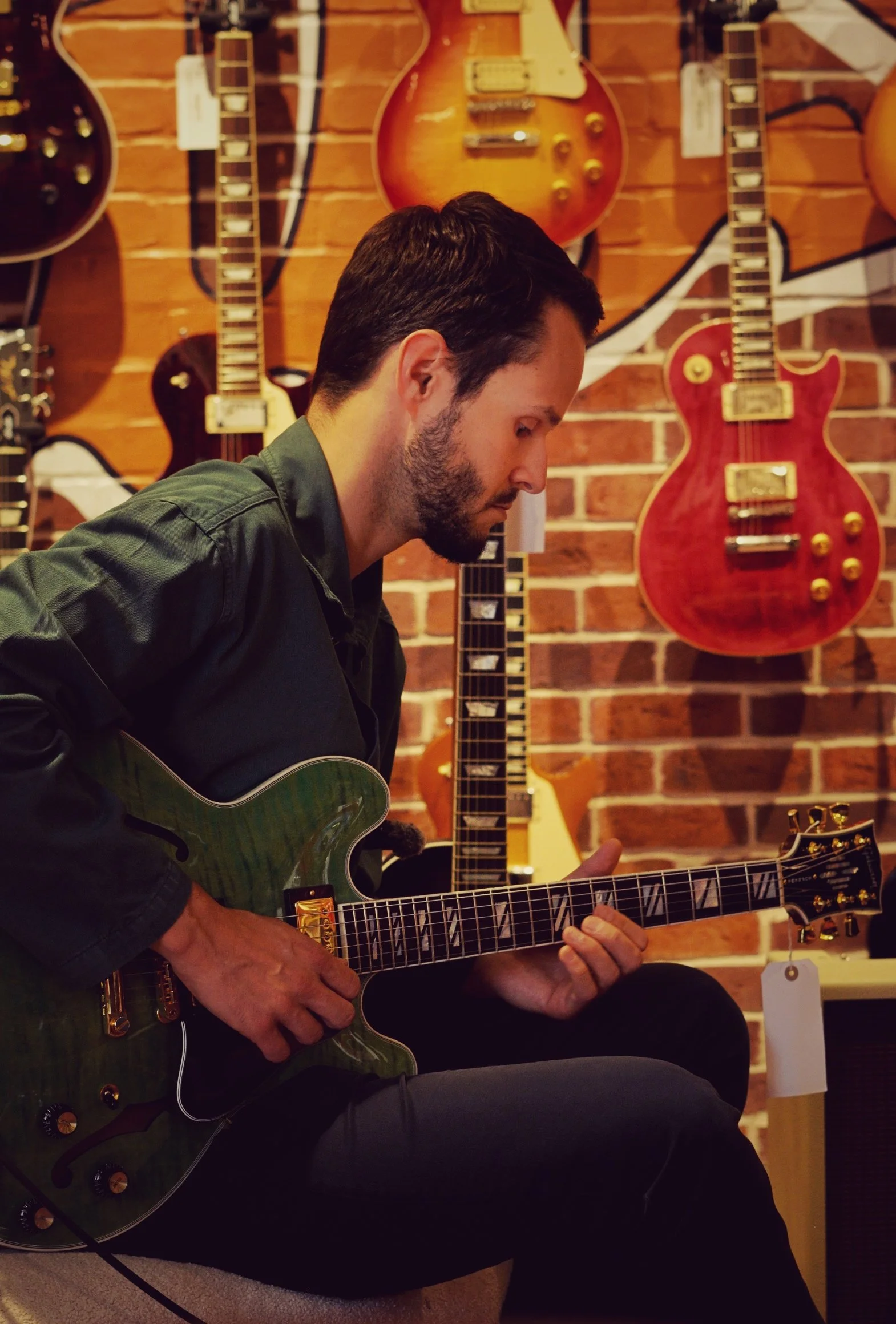 Gibson TWH 202611.jpg