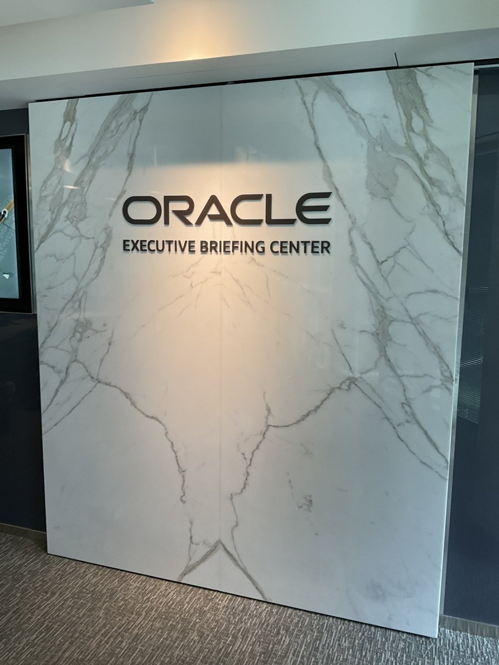 Oracle Executive Breifing Center 1.jpg