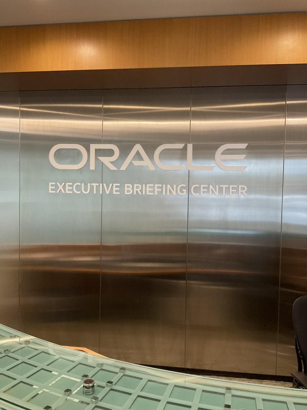 Oracle Executive Breifing Center 5.jpg