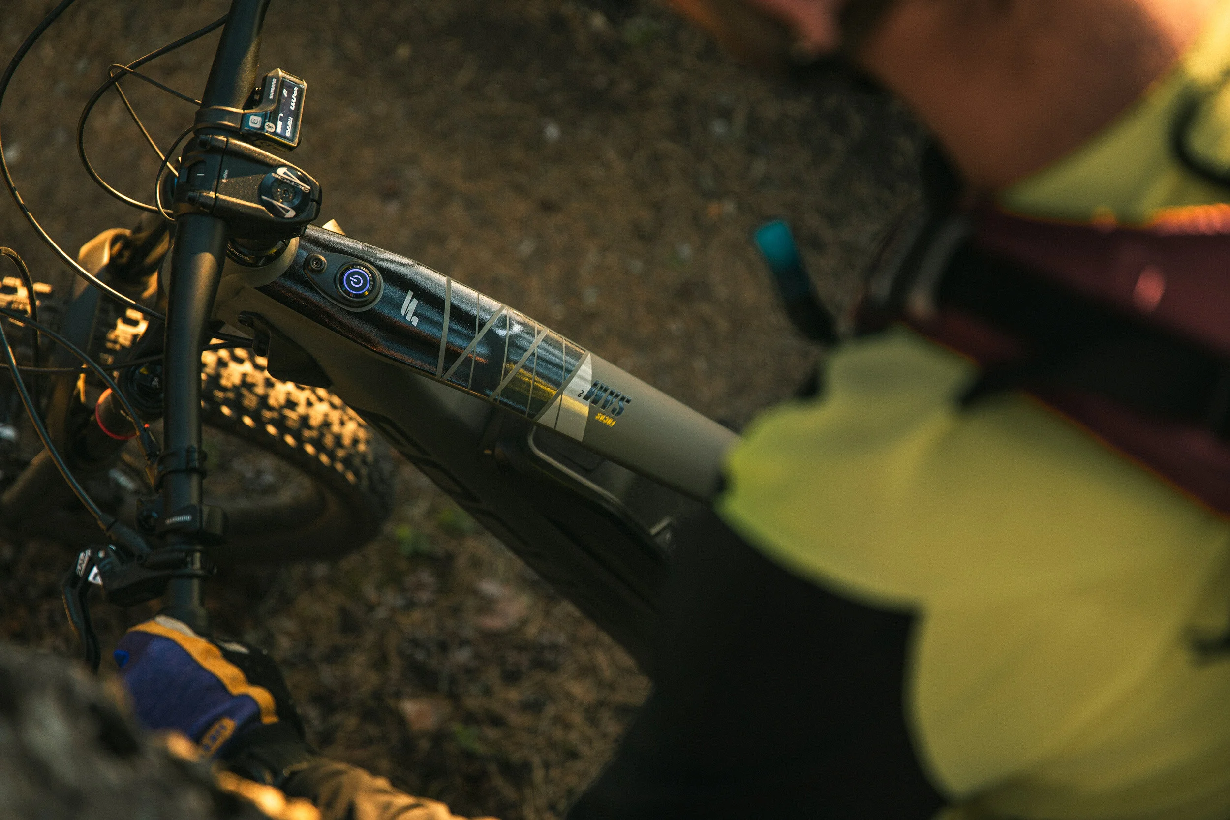 Astrom-eMTB-200531-4235-Edit-Web.jpg