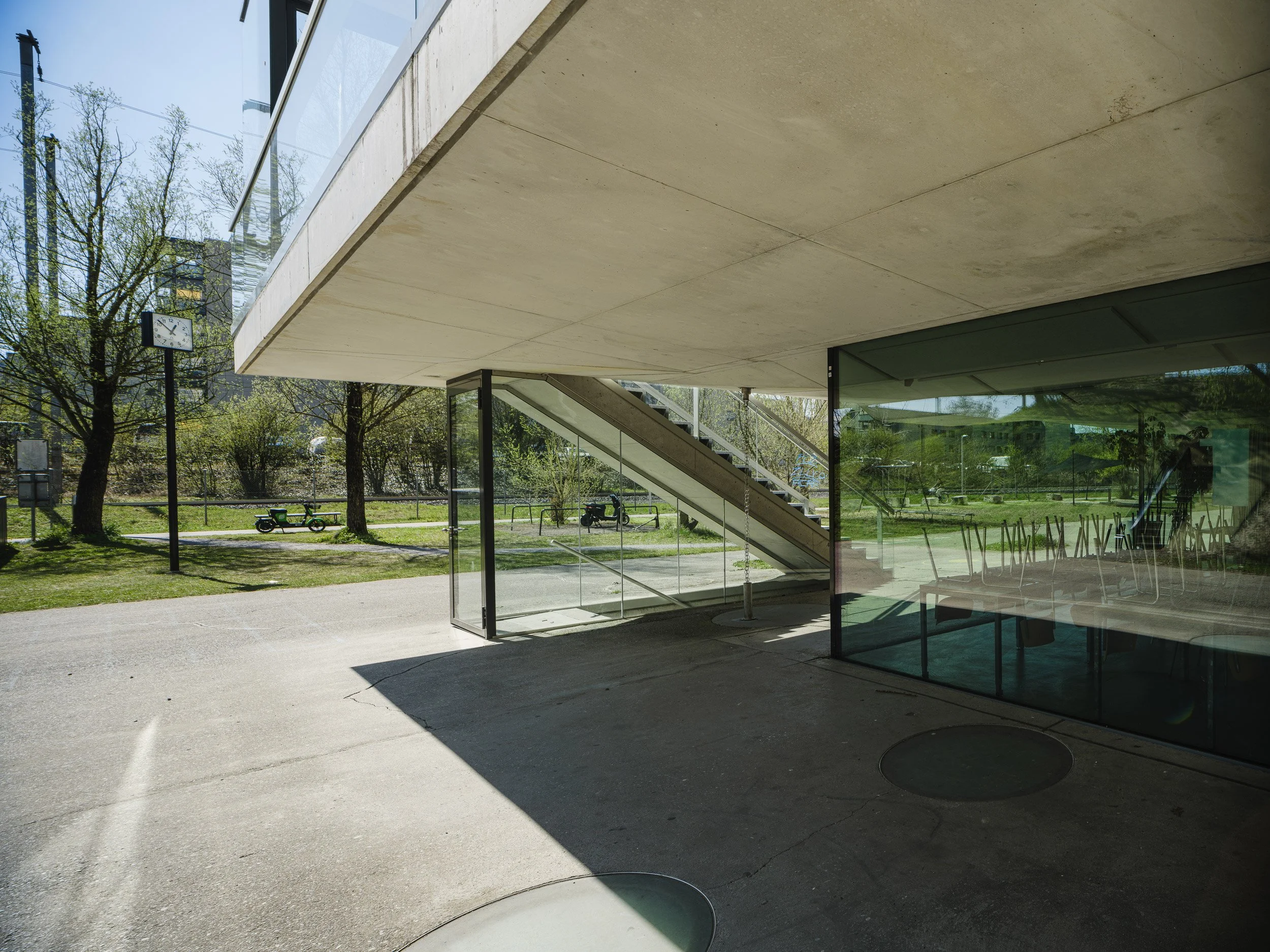 Astrom_Schule_Leutschenbach_Zürich_260406_GFX0824.jpg