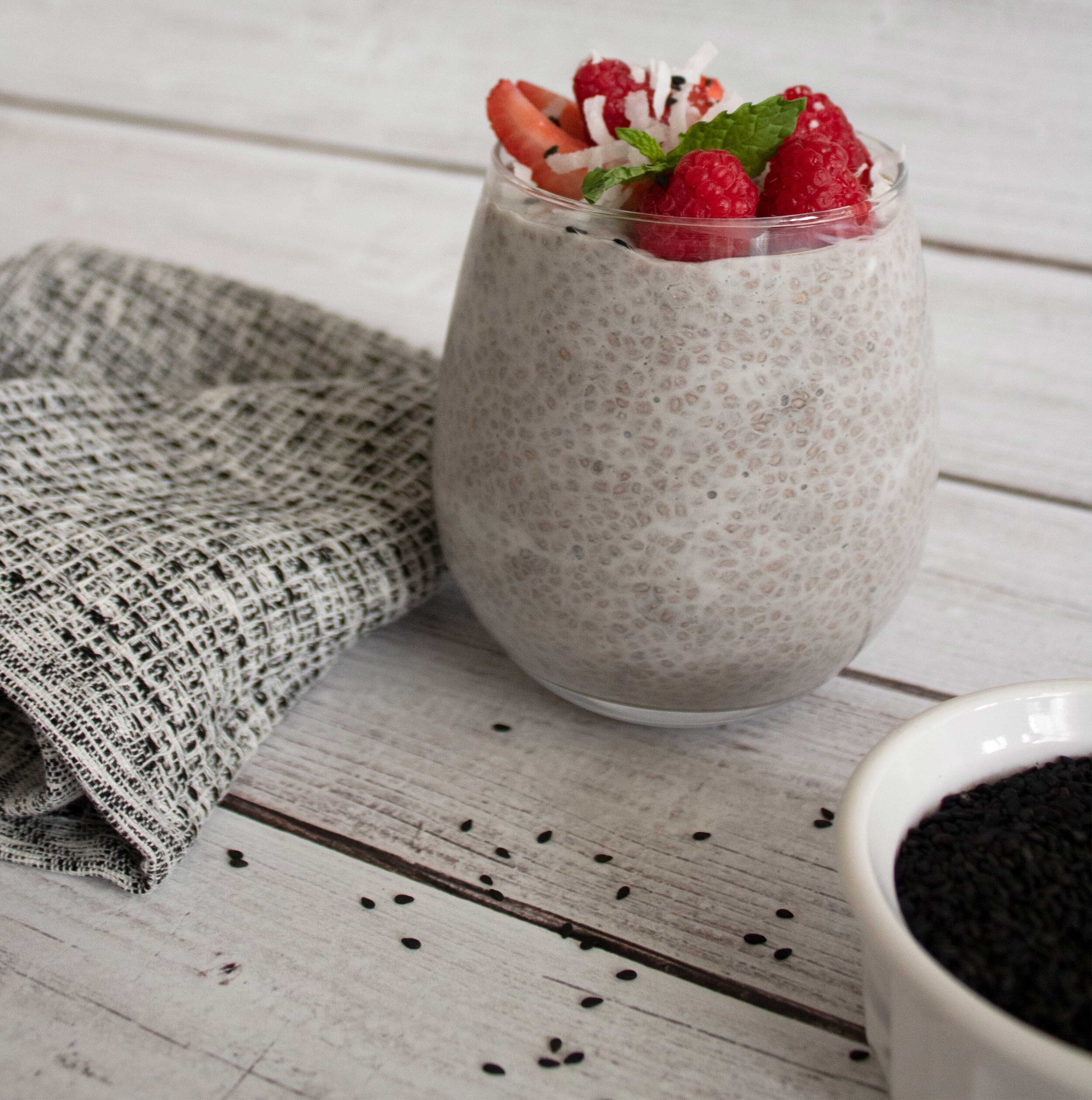 Black Sesame Soymilk Overnight Oats 