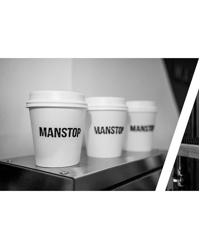 What goes best with your coffee? 🧐
⠀⠀⠀⠀⠀⠀⠀⠀⠀
#manstopto #blogto #toronto #barbershop #coffee #torontobarbers #torontolife #barberlife #hair #barbershopconnect #beard #hairstyle #haircut #mensfashion #menshair #menstyle #barbering #hairstyles #men