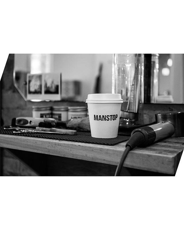 Monday blues? Grab a brew! ☕️🕺🏻
⠀⠀⠀⠀⠀⠀⠀⠀⠀
#manstopto #blogto #toronto #barbershop #coffee #torontobarbers #torontolife #barberlife #hair #barbershopconnect #beard #hairstyle #haircut #mensfashion #menshair #menstyle #barbering #hairstyles #menstyle