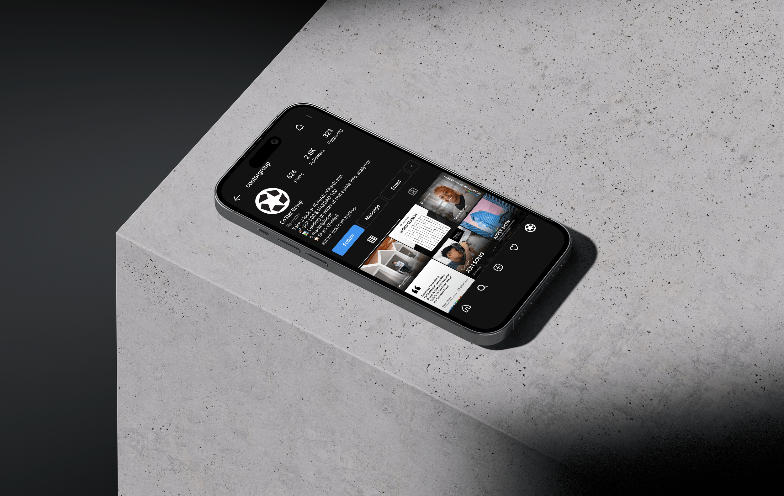 iPhone 14 Pro-Social-Media-Feed-hero copy 3.png