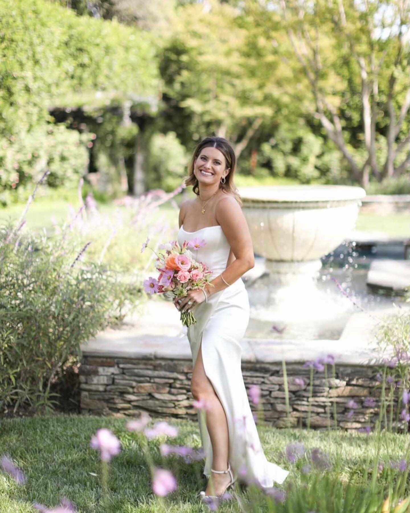 Glenna, finally in all her glory! Wearing @inesdisanto 💐 Swipe to see more details of the dress (it&rsquo;s backless!). The most gorgeous &lsquo;at home&rsquo; california wedding of all time. The ultimate cheery, laid back but elevated garden party.