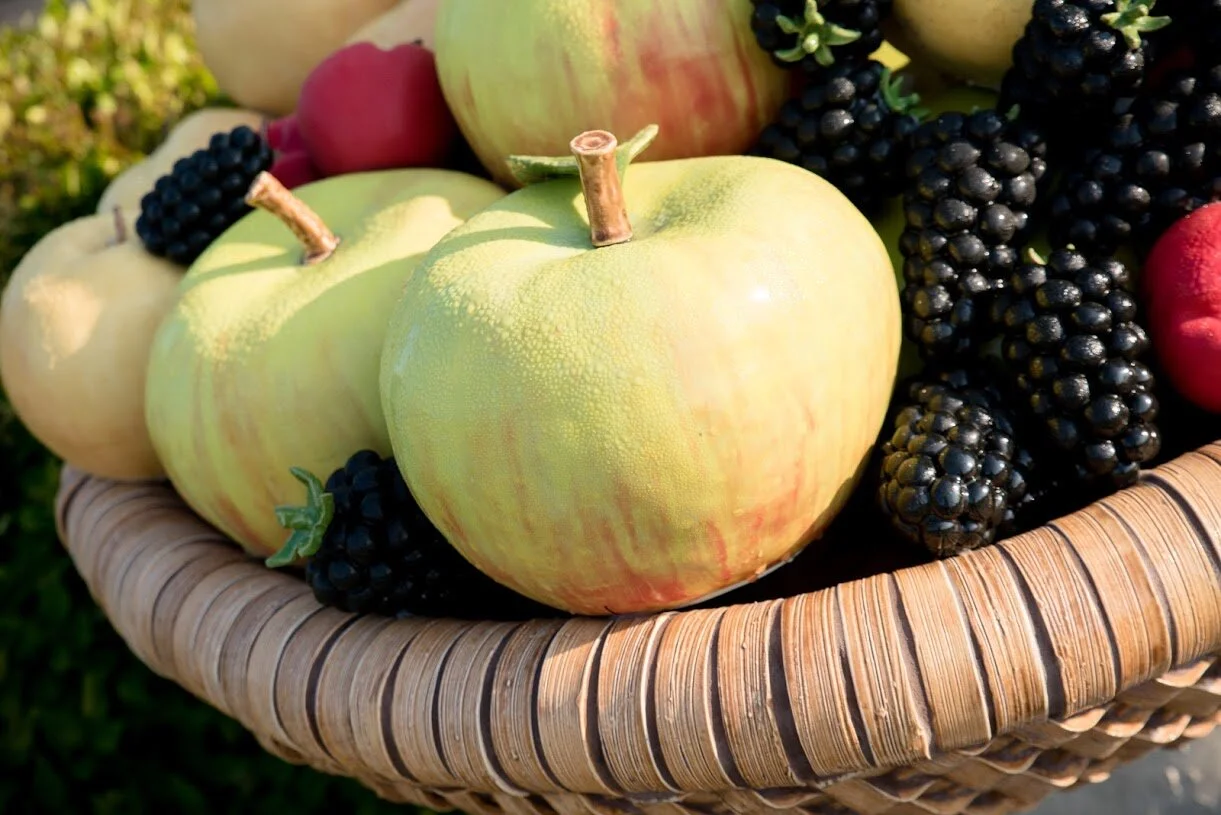 zoomed in fruit basket.jpg