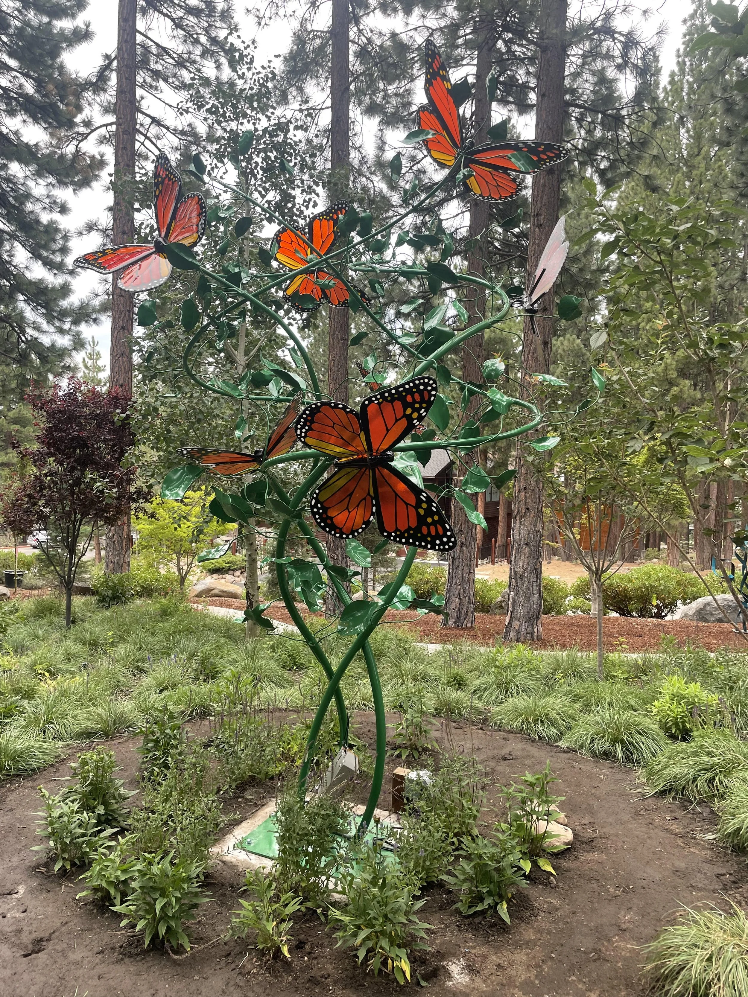 incline_sculpturePark_installed.jpg
