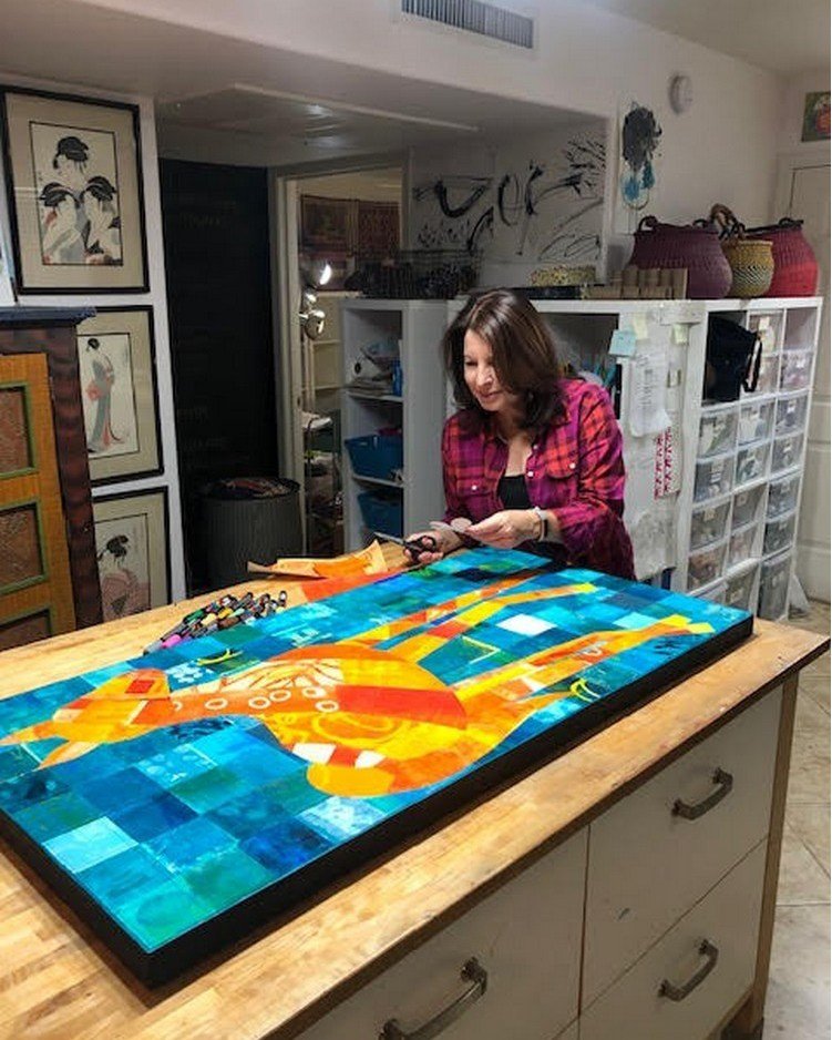 One of the reasons I love Squarespace is that you can configure the site to sell your artwork and products all different sorts of ways - and still have it look great! @mimidesignsart has several types of commerce attached to her website. She sells in