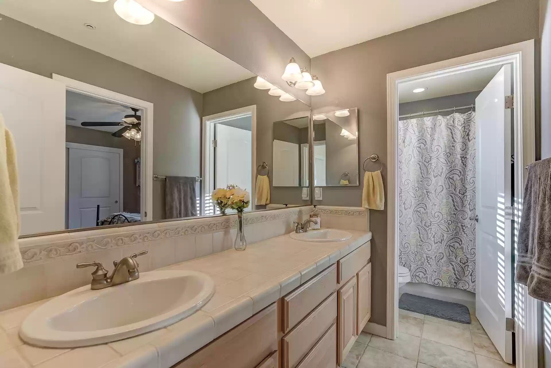Bathroom Vanity