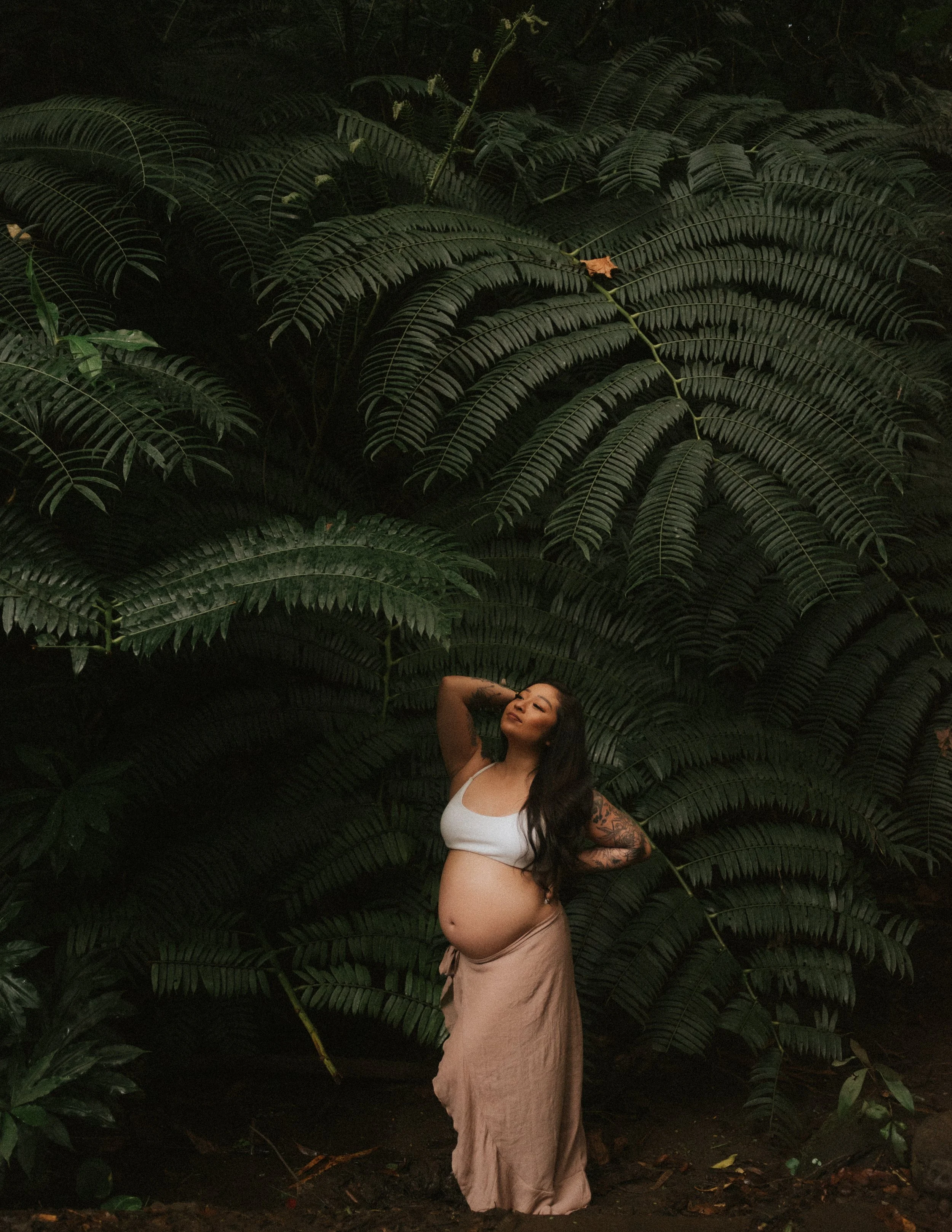oahu-hawaii-maternity-photographer by isirie-21.jpg