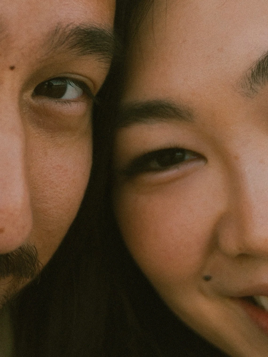 these two😍 they&rsquo;re renewing their vows next year, so a spontaneous couples session was a must during their trip to oahu! 🫶🏼🫶🏼 
.
.
.
. 
.
Oahu Hawaii Engagement Photographer #hawaiiphotographer #hawaiiweddingphotographer #hawaiielopementph