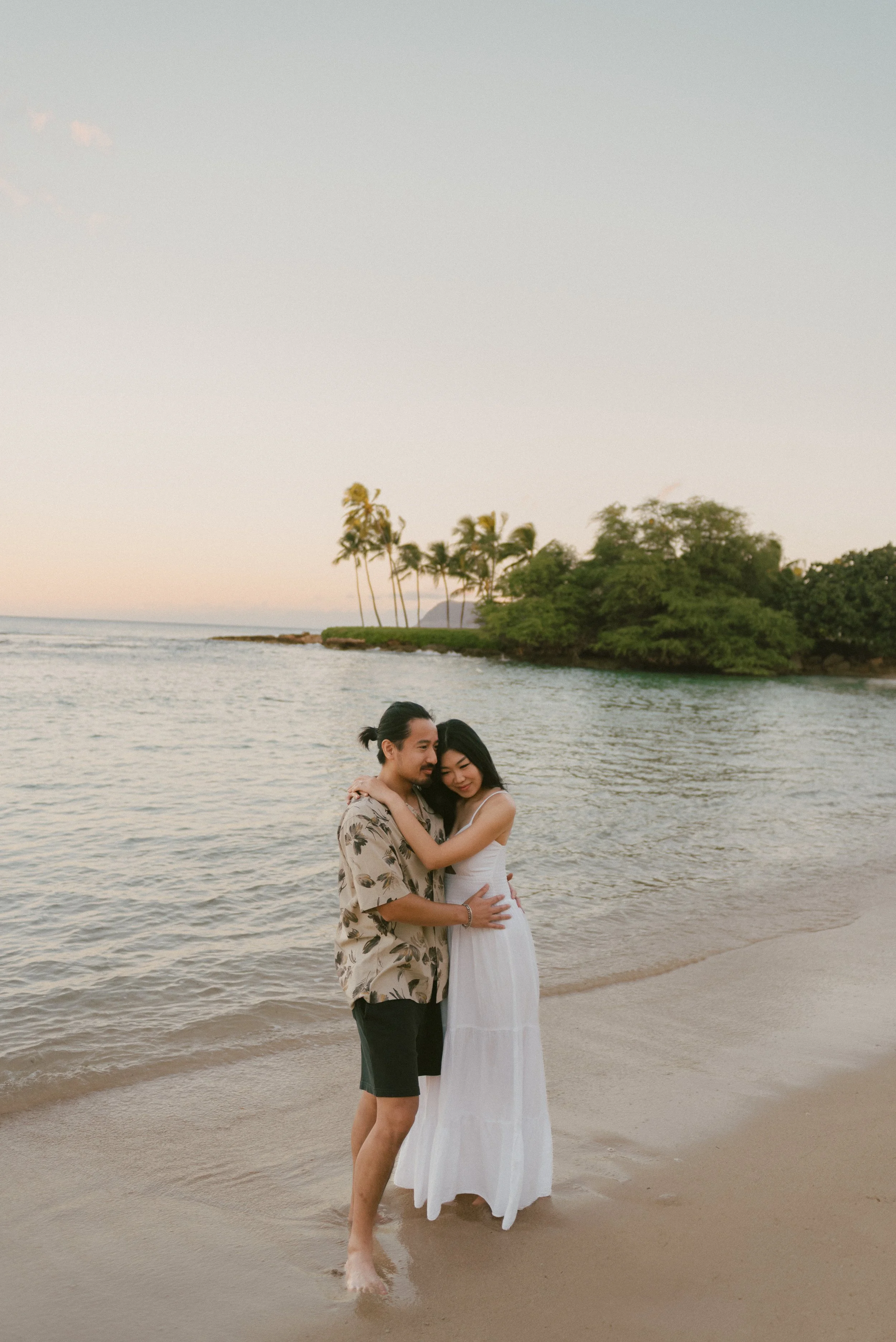 oahu hawaii - koolina engagement photographer-by isirie-21.jpg