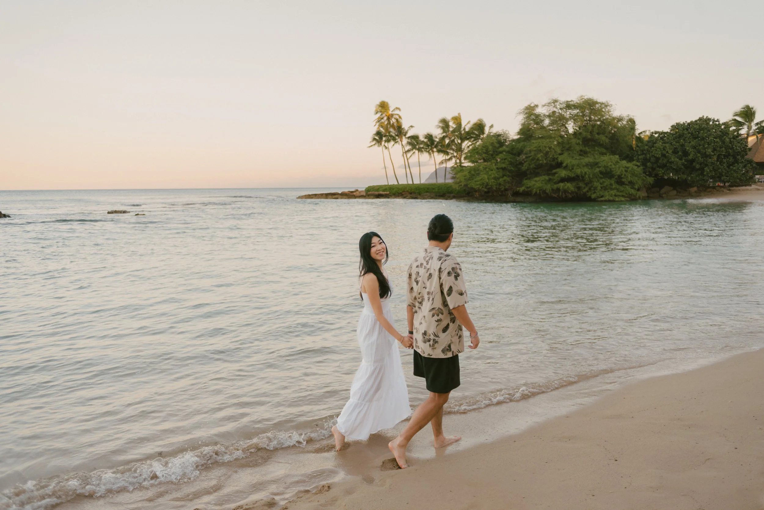 Oahu Hawaii Beach Engagement at Koʻolina