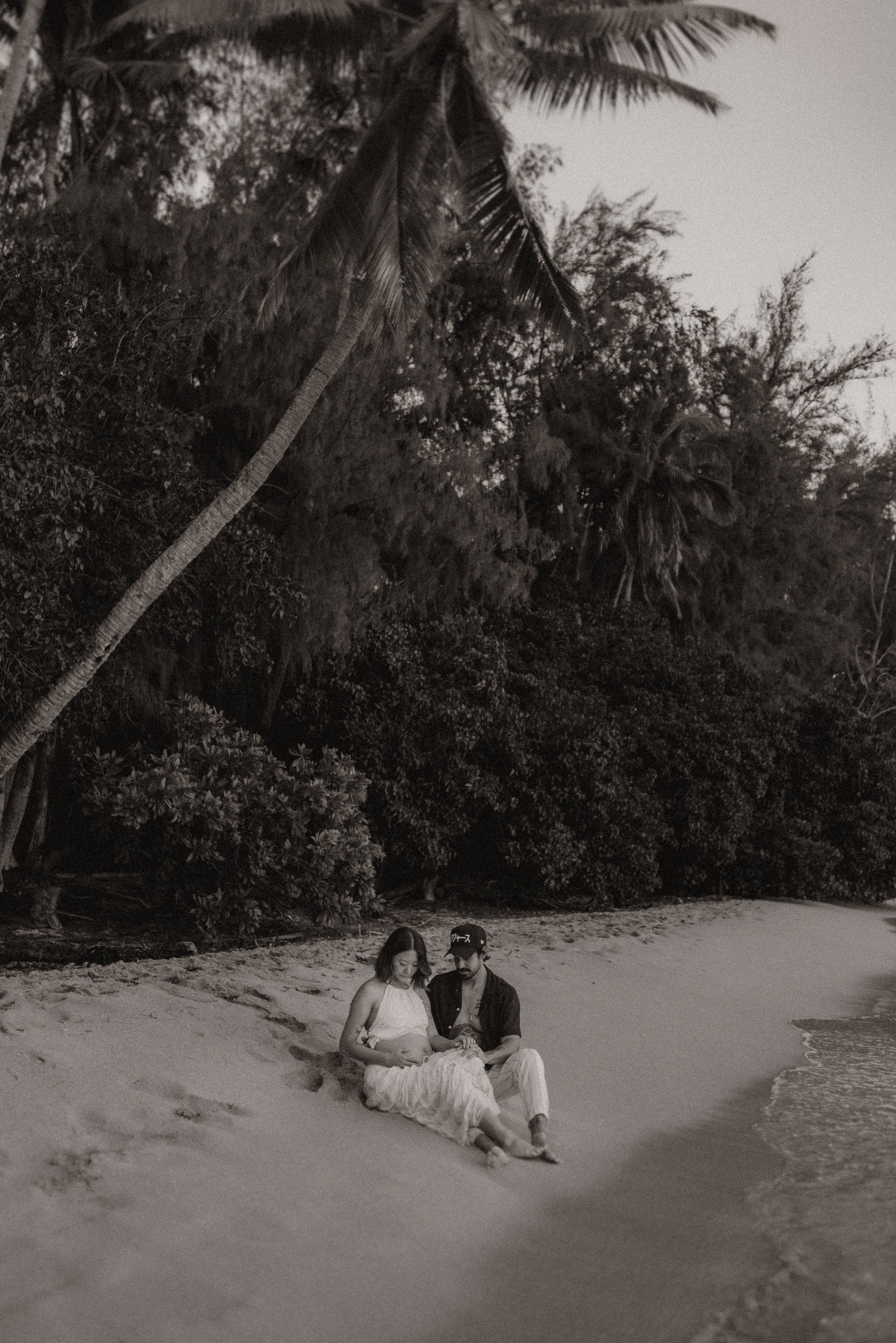 oahu hawaii maternity photographer-babymoon-by isirie-59.jpg