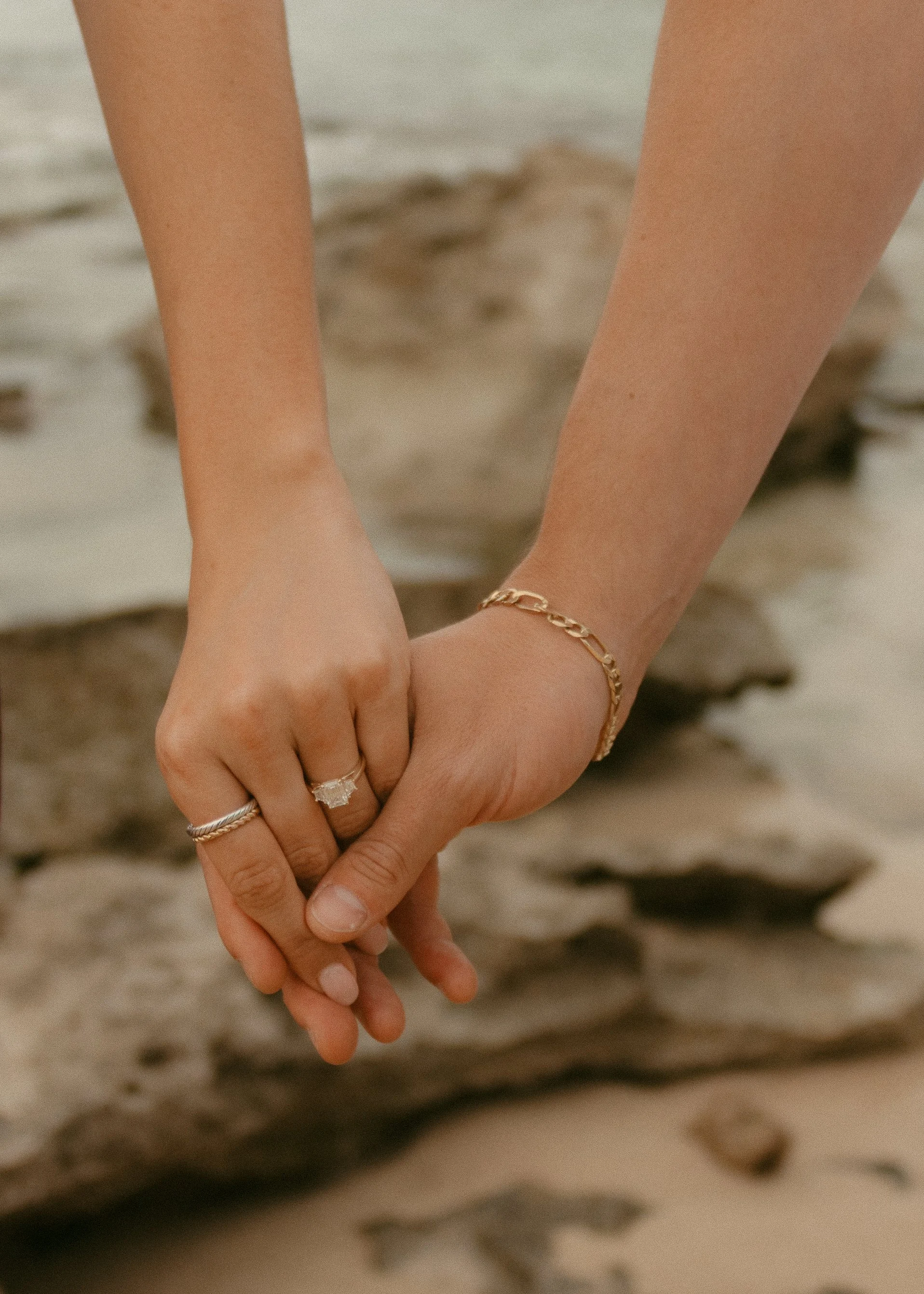 hawaii-proposal-photographer-suprise-oahu-engagement-23.jpg