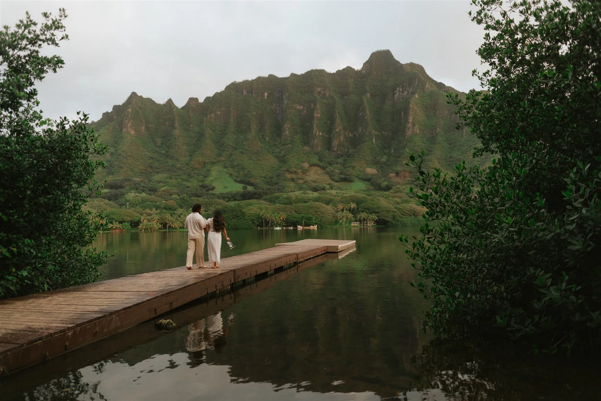 gorgeous views + baby announcements 🥹
.
.
.
. 
.
Oahu Maternity Photographer | Hawaii Babymoon Photographer | Oahu Photographer | Hawaii Maternity Photographer | Hawaii Photographer | Hawaii Elopement Photographer
