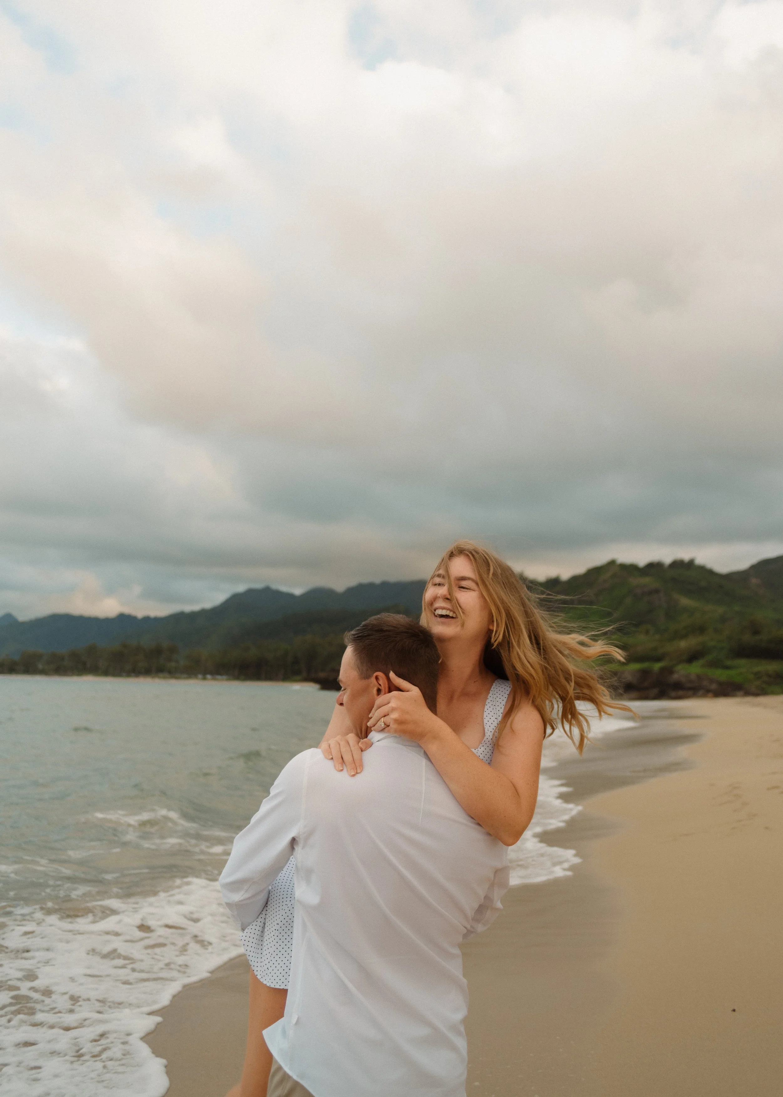 oahu-engagement-photographer-by isirie-hawaii couples photography shoot at sunset-a-13.jpg
