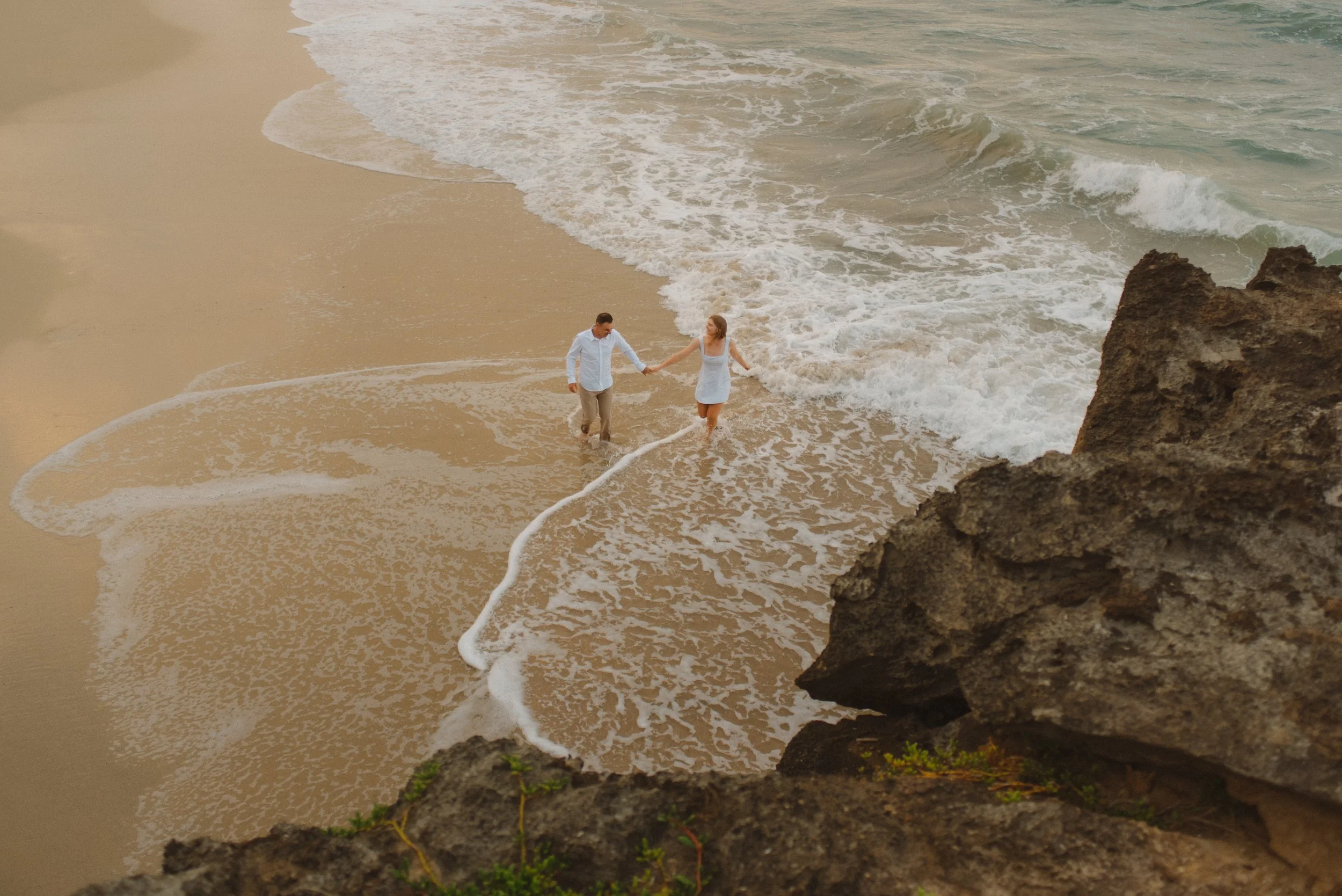 oahu-engagement-photographer-by isirie-hawaii couples photography shoot at sunset-ad-17.jpg
