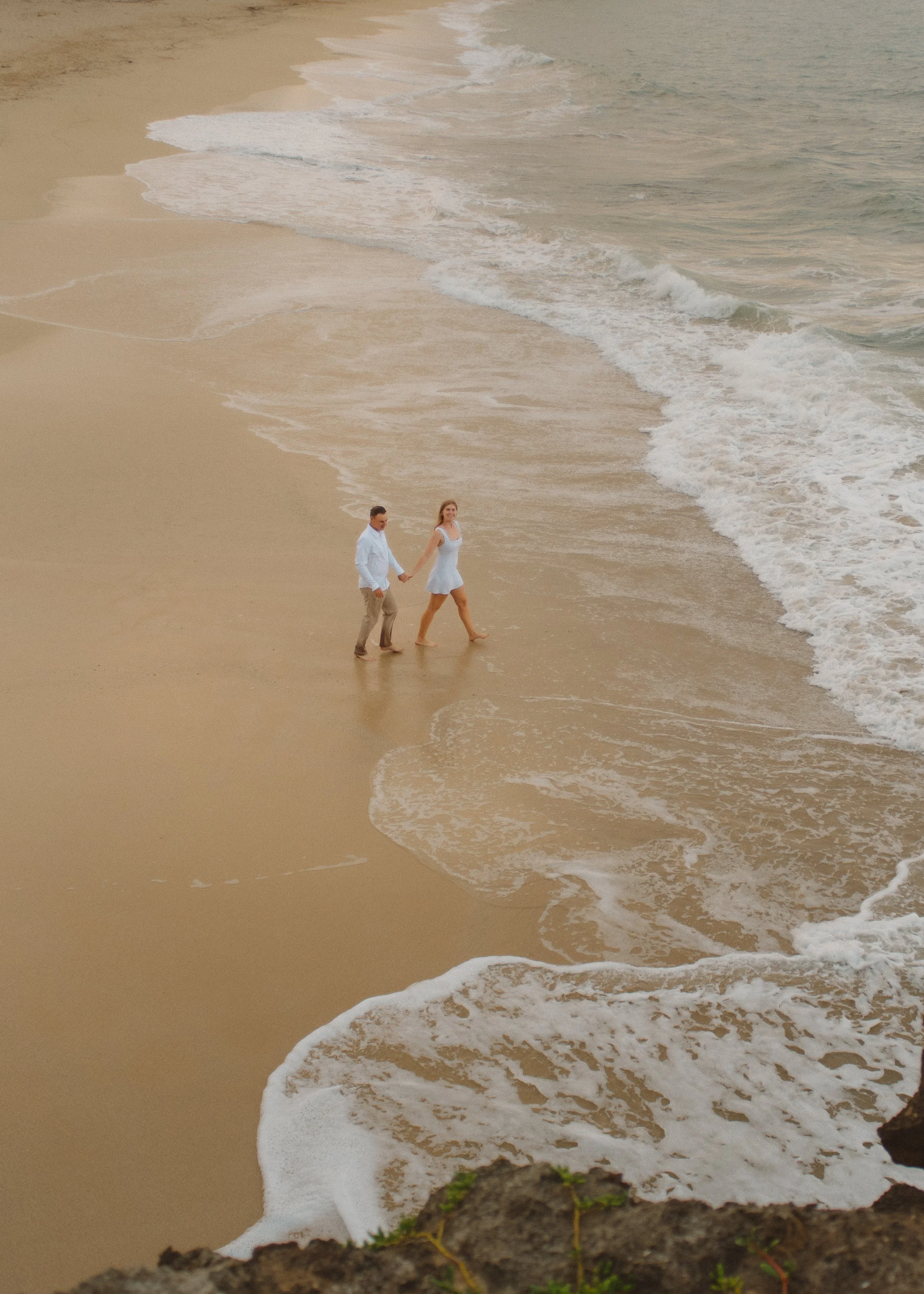 Oahu Hawaii Engagement Couples Photo Shoot by IsIrie - Candid-Colorful-film-storytelling-editorial