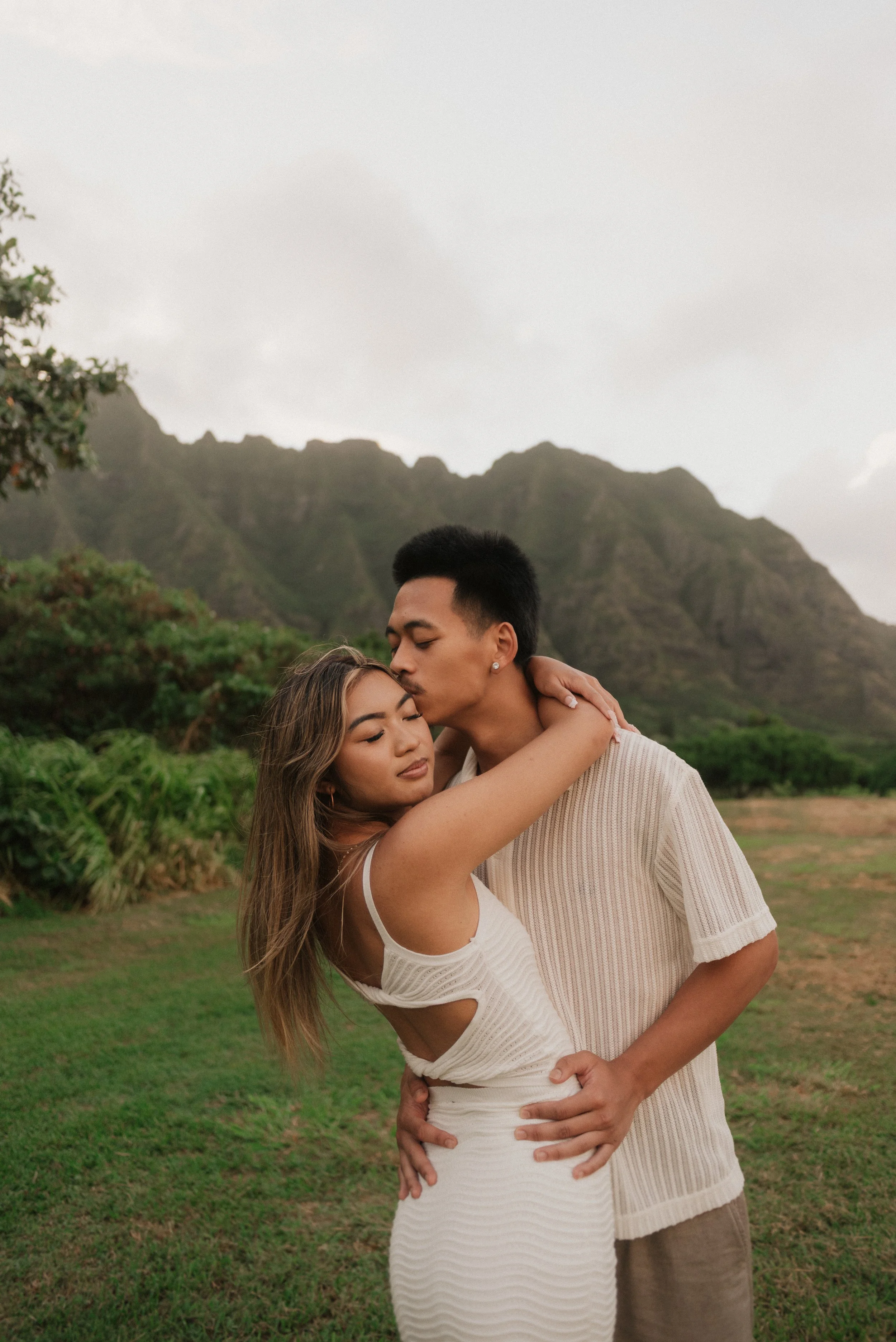 Hawaii Mountain Engagement Photographer at Kualoa Regional Park on Oahu, Hawaii