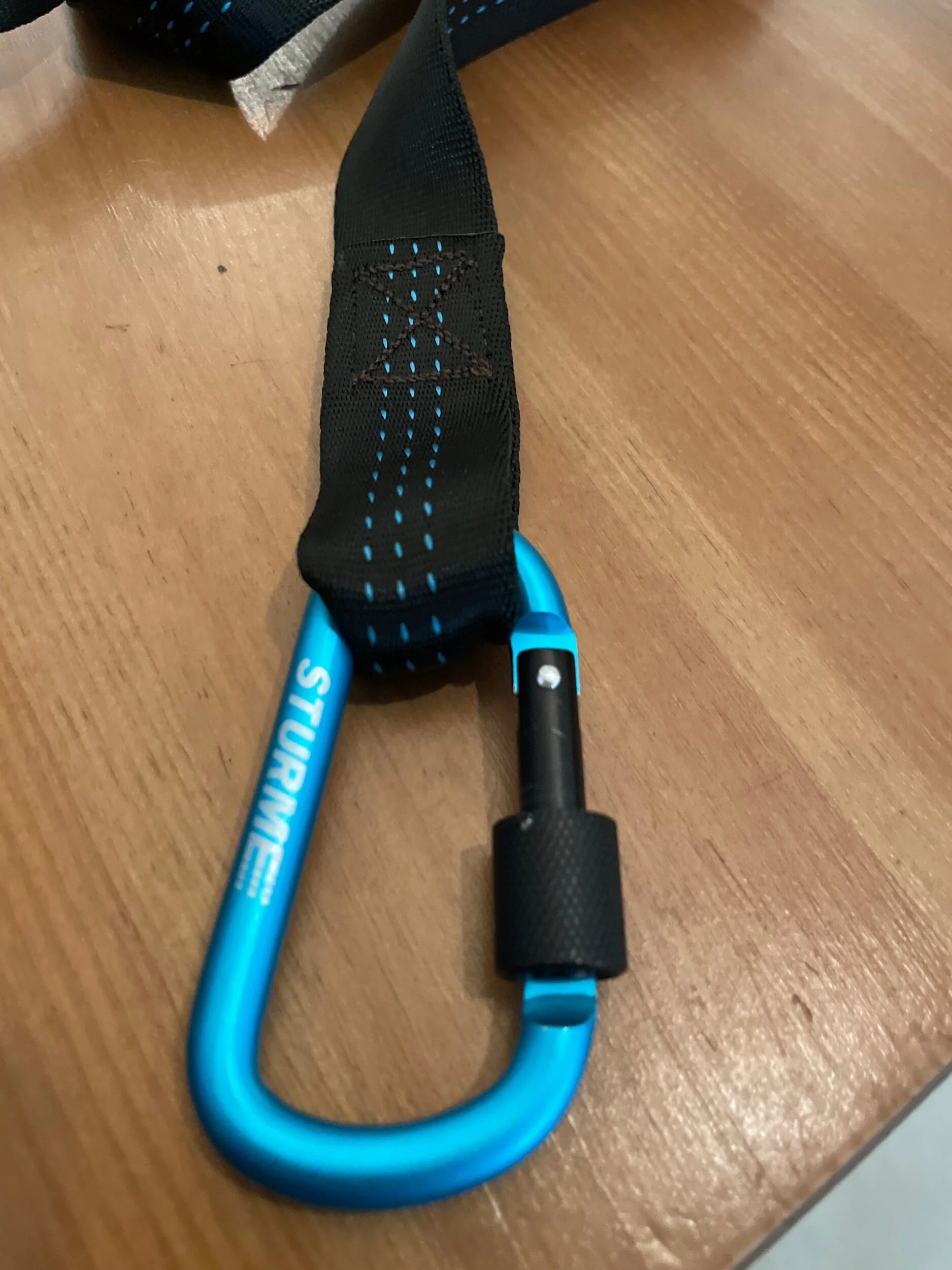 6A7E2304-E0FE-412D-8A44-7360DCB08C47