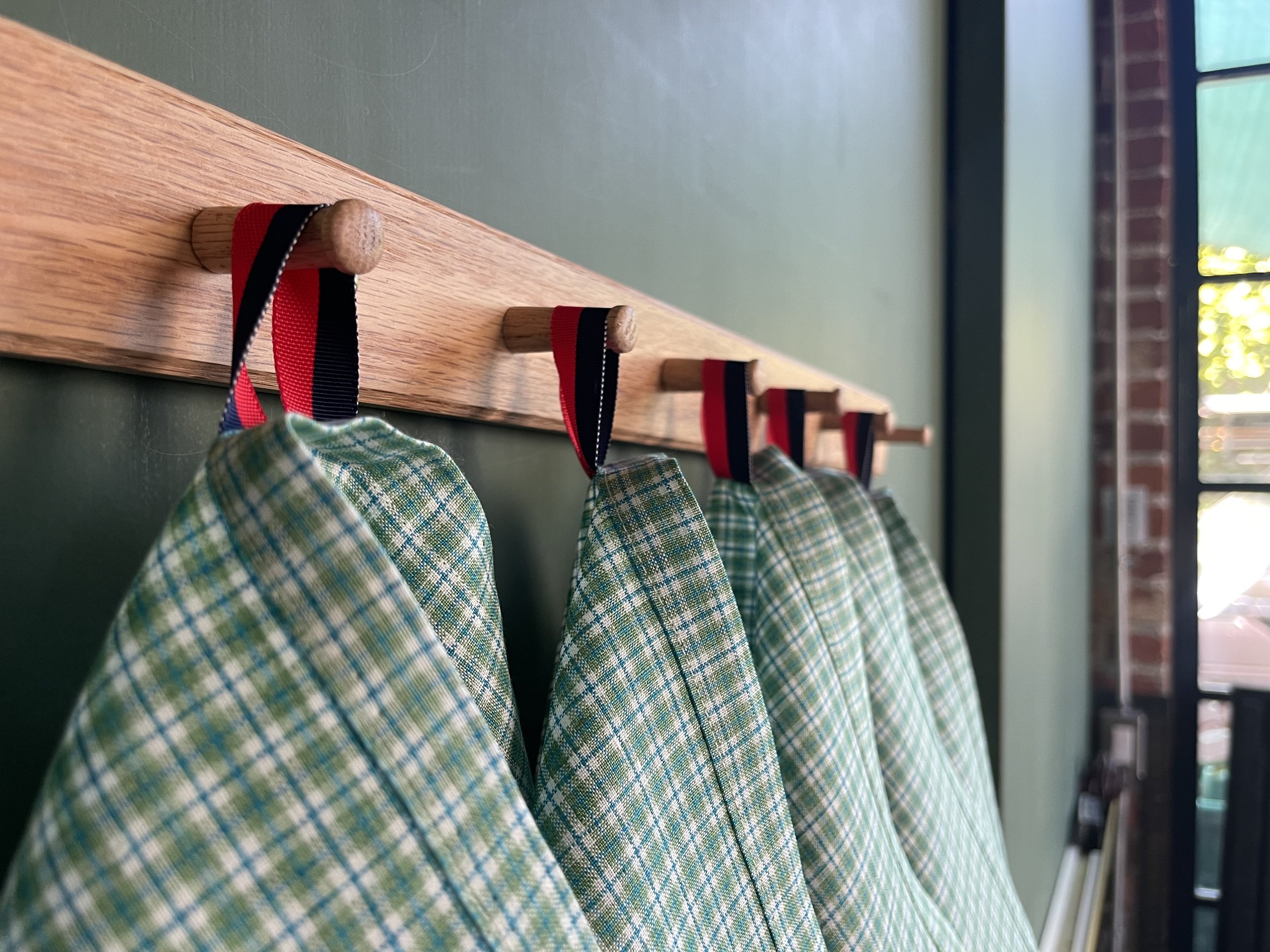 HR_PLAID GREEN CU4 loops.jpg