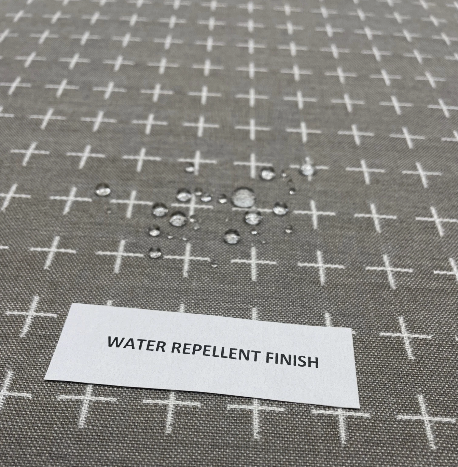 Pindler Plus Taupe water drops.png