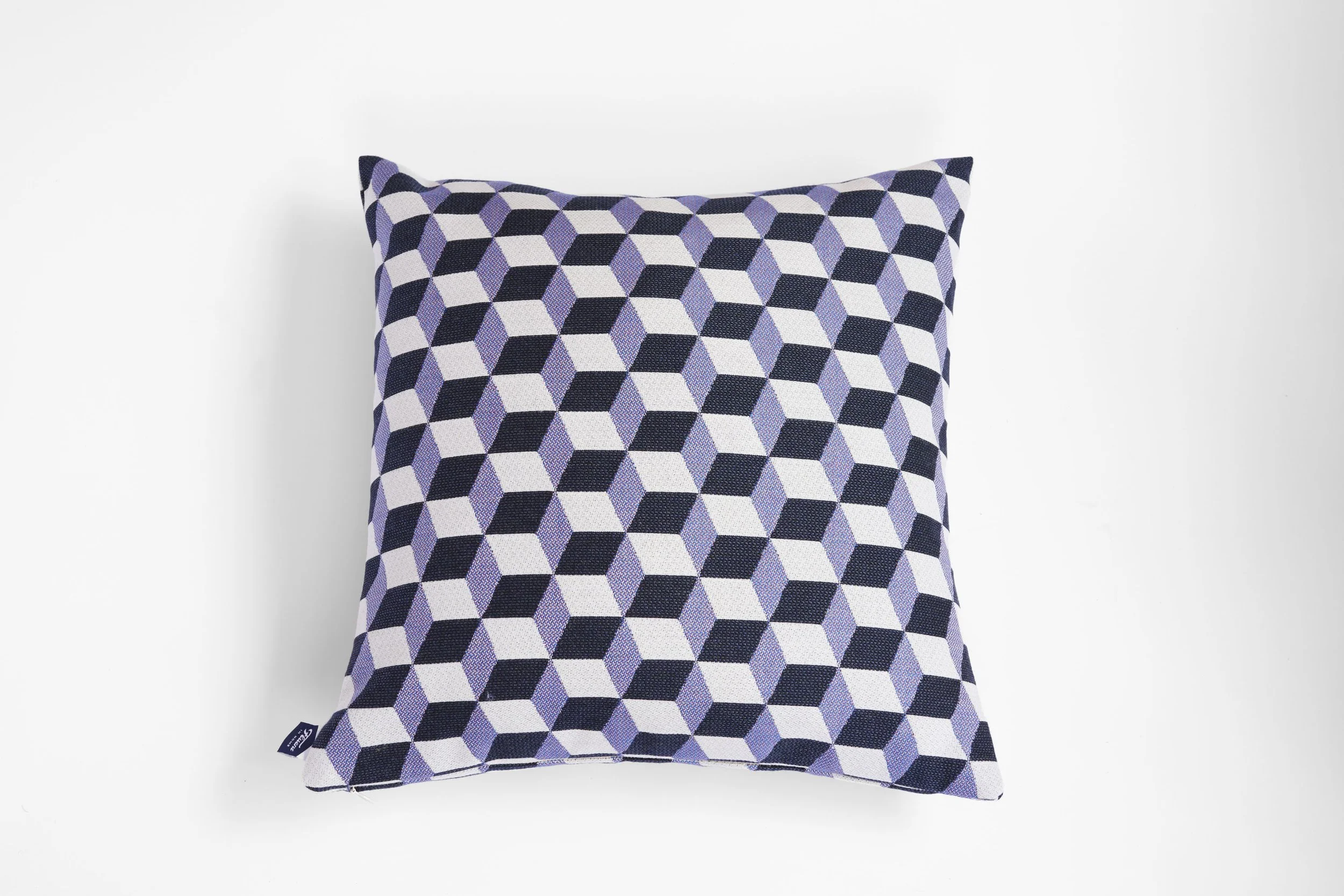 Outdoor pillow4_Sunbrella cubes_blue.jpg