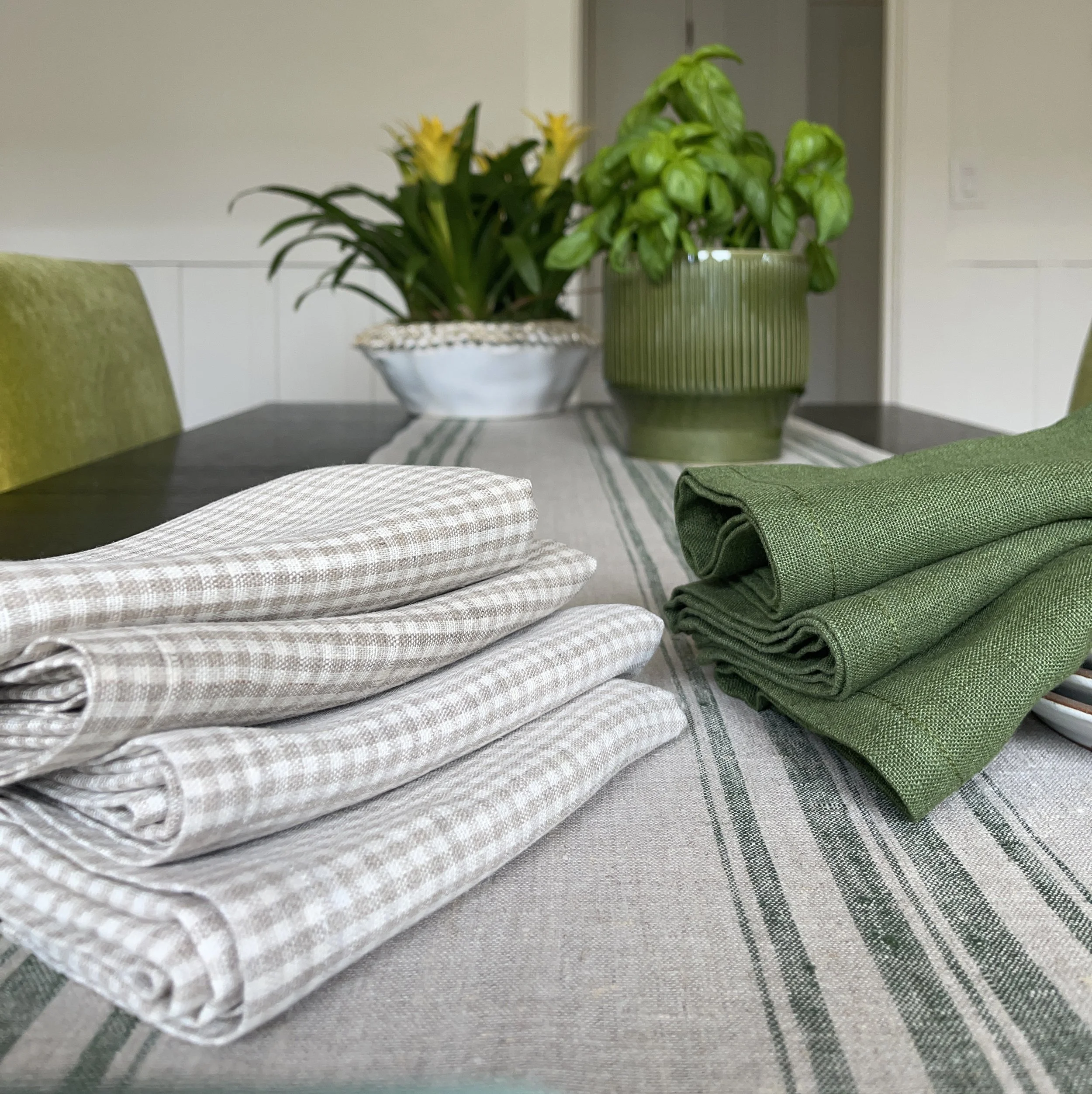 LTD EDITION TOWELS_Taupe_table setting.jpg