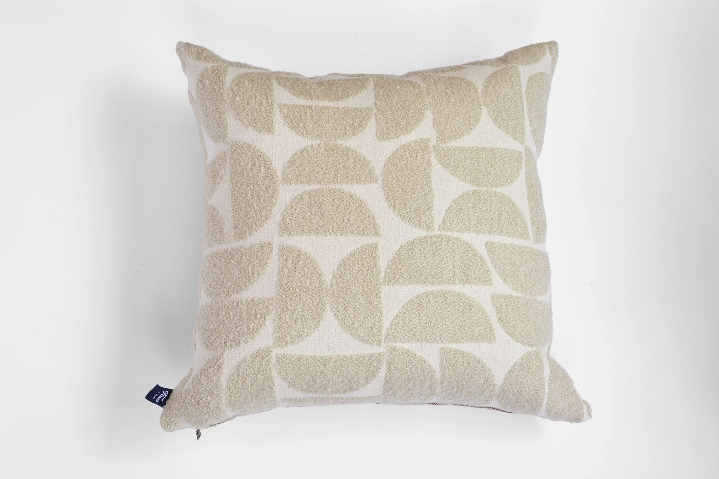 Pillow 30
