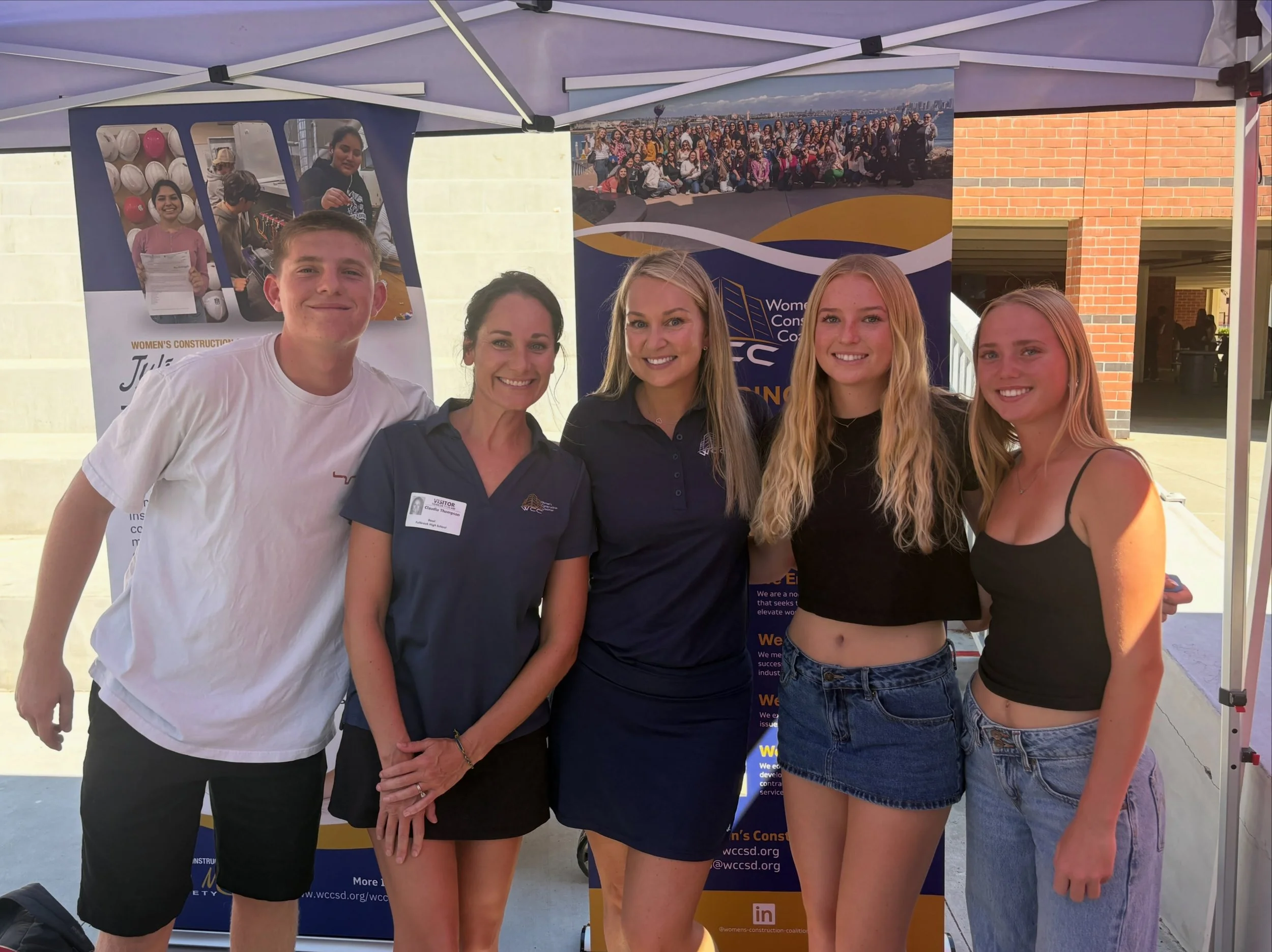 👩&zwj;🎓 Inspiring the next generation of construction professionals! 💛

We had an amazing time at the Fallbrook High School Trade Schools &amp; Career Fair, connecting with students curious about careers in construction and teachers eager to bring