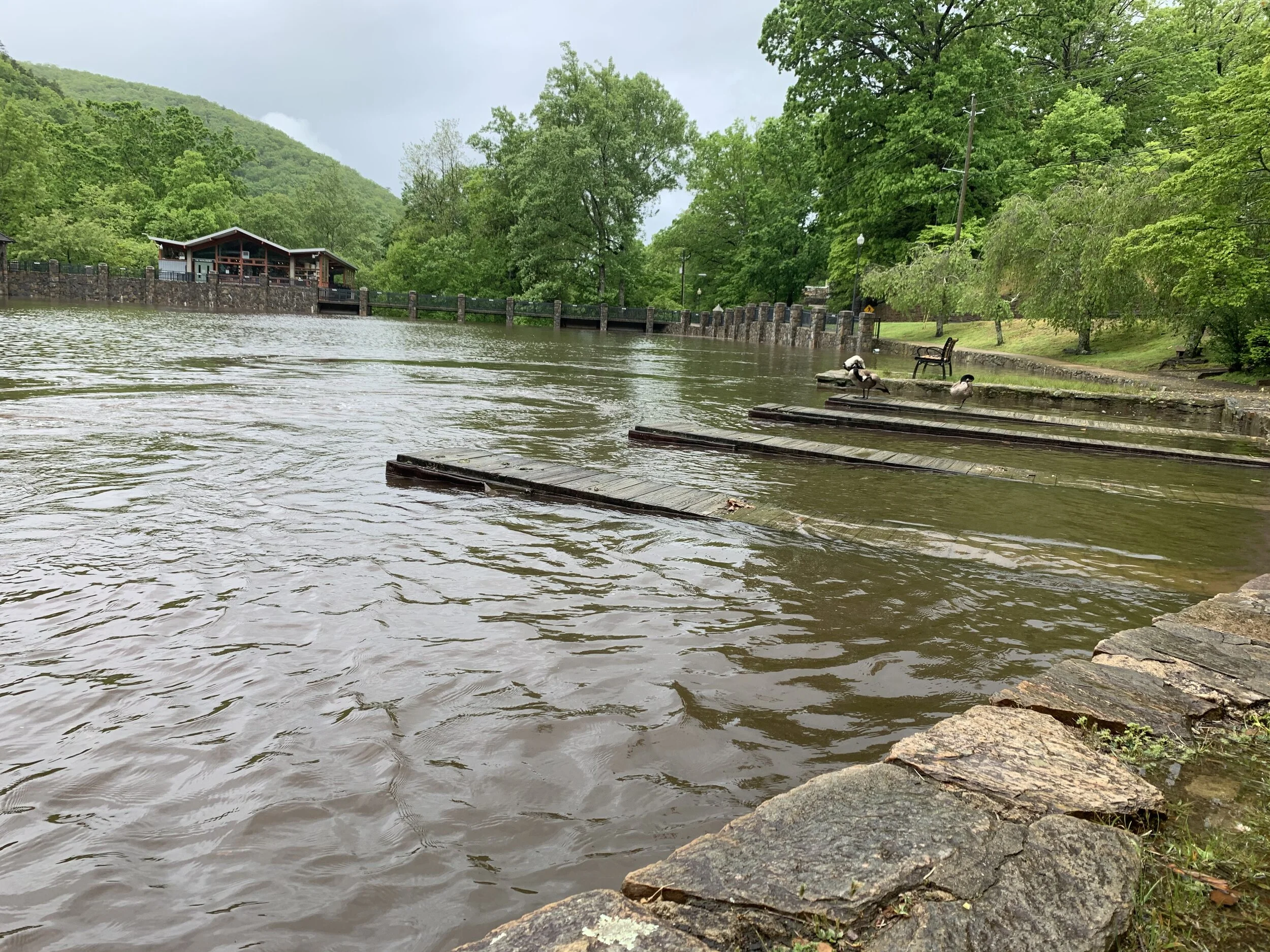 Flood warning issued for southeastern Buncombe County