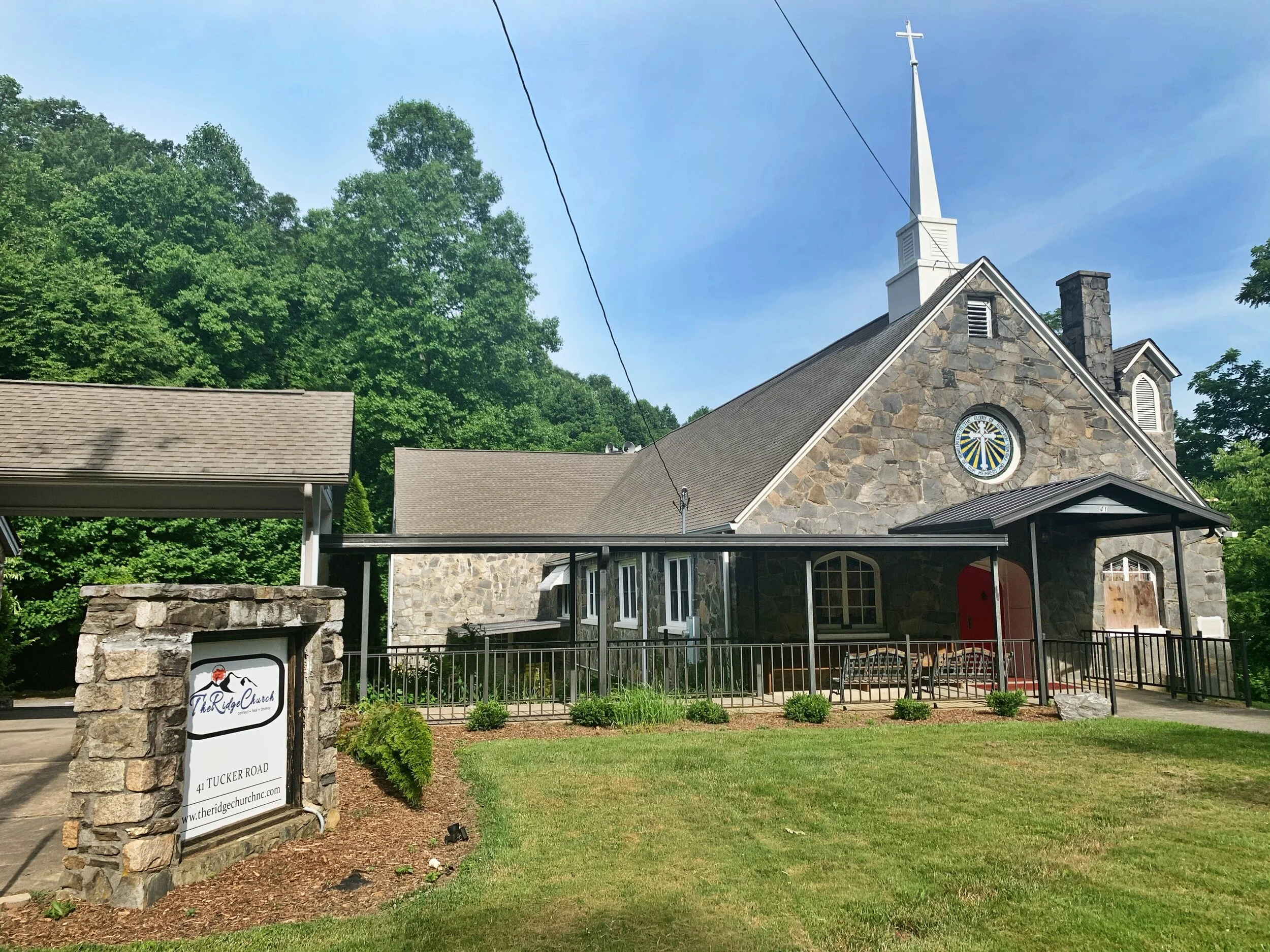 Pastor of The Ridge Church resigns after arrest