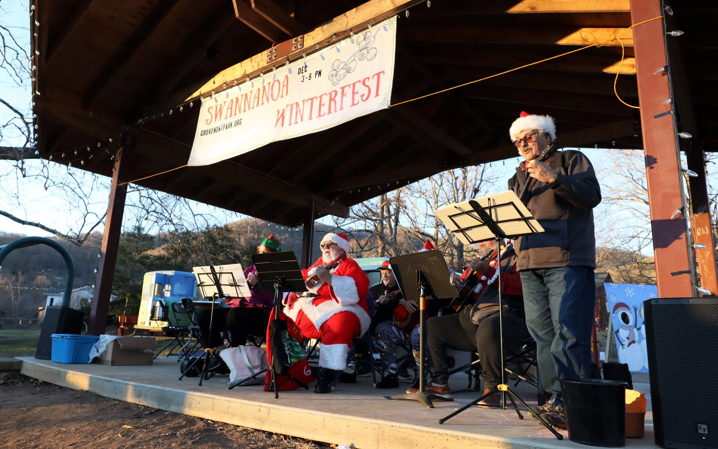 Swannanoa Winterfest rings in the holiday season