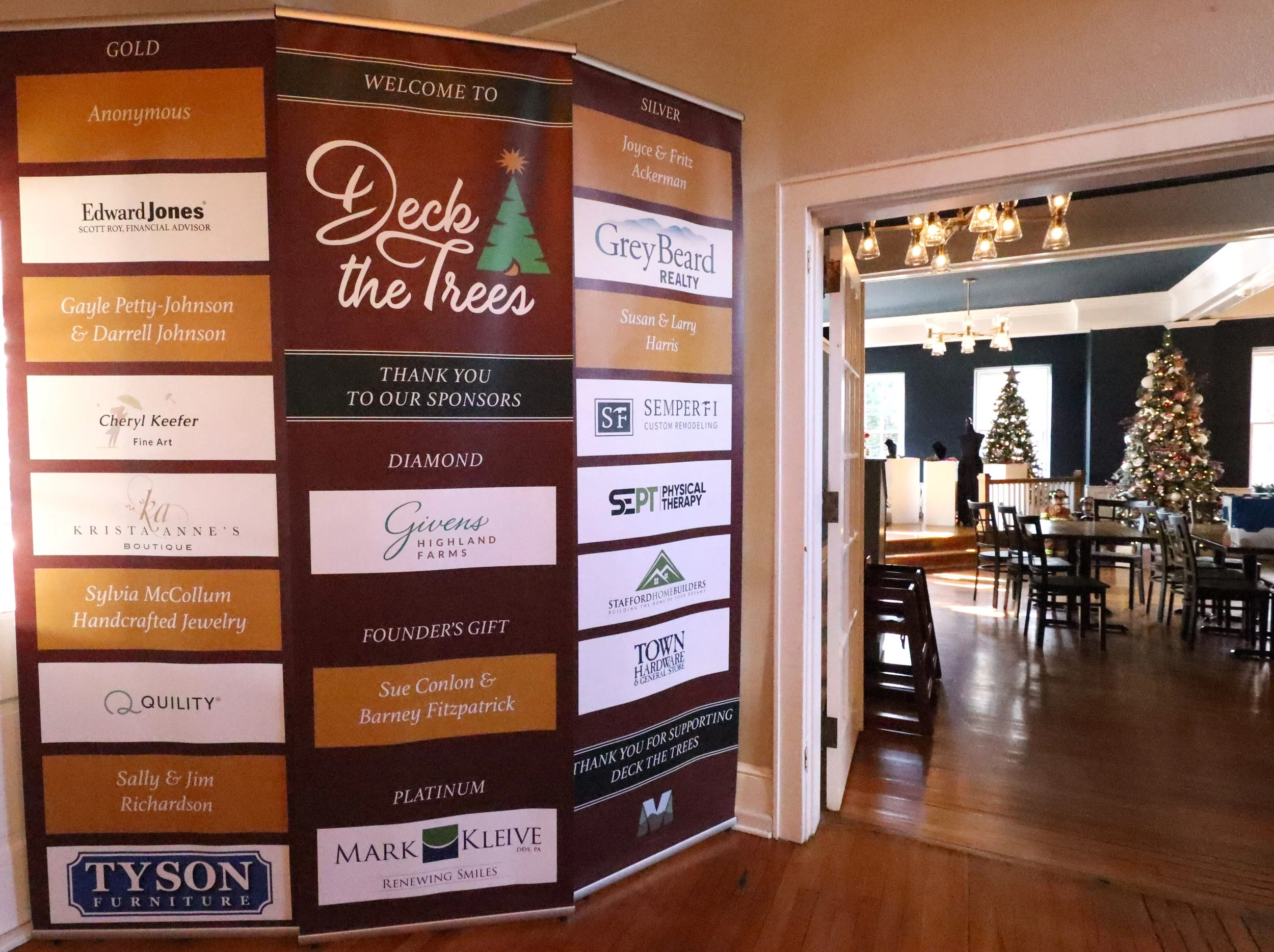 Deck the Trees lets 'Heaven &amp; Nature Sing' for the Holiday Season