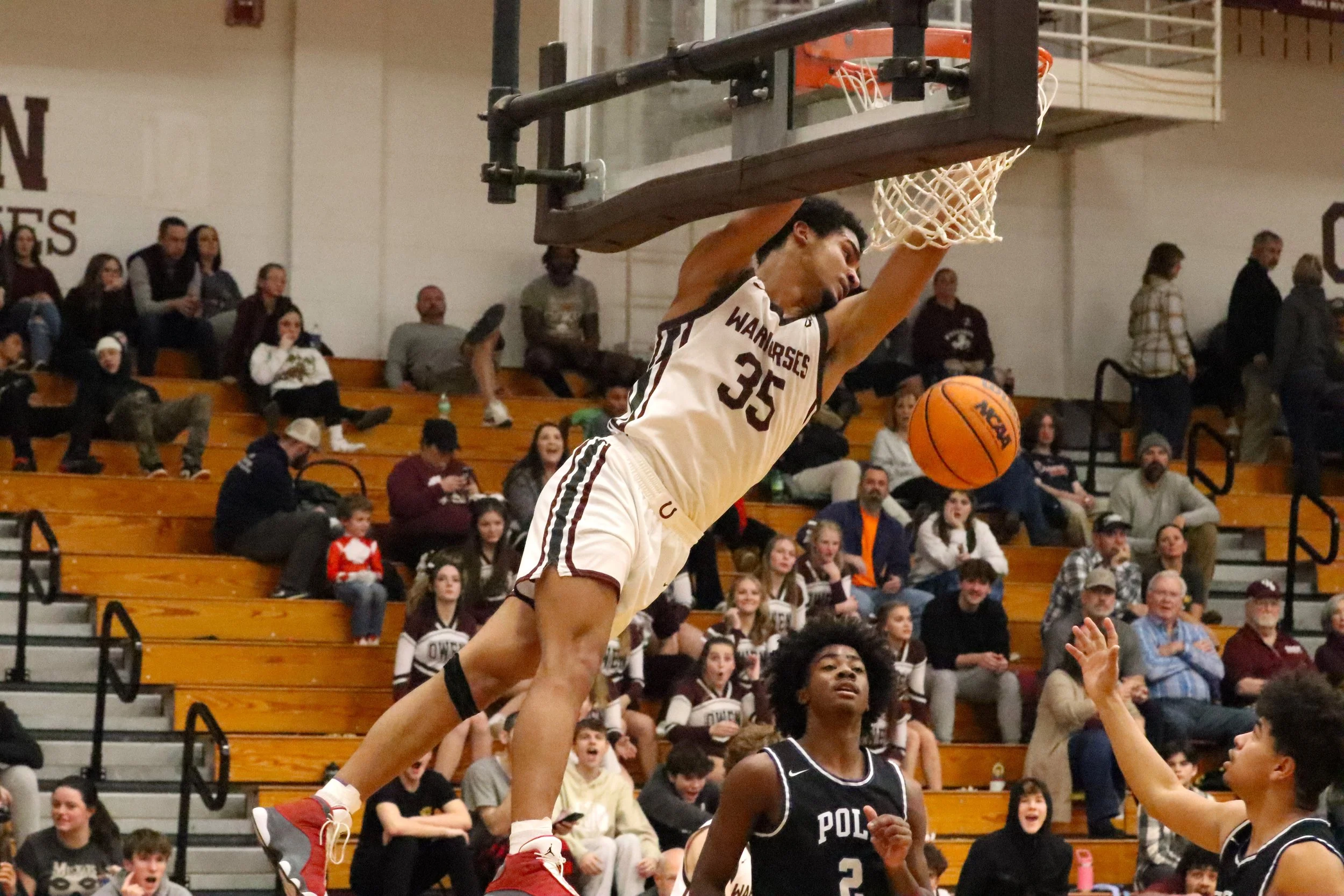 Warhorses and Warlassies wow fans on Youth Night